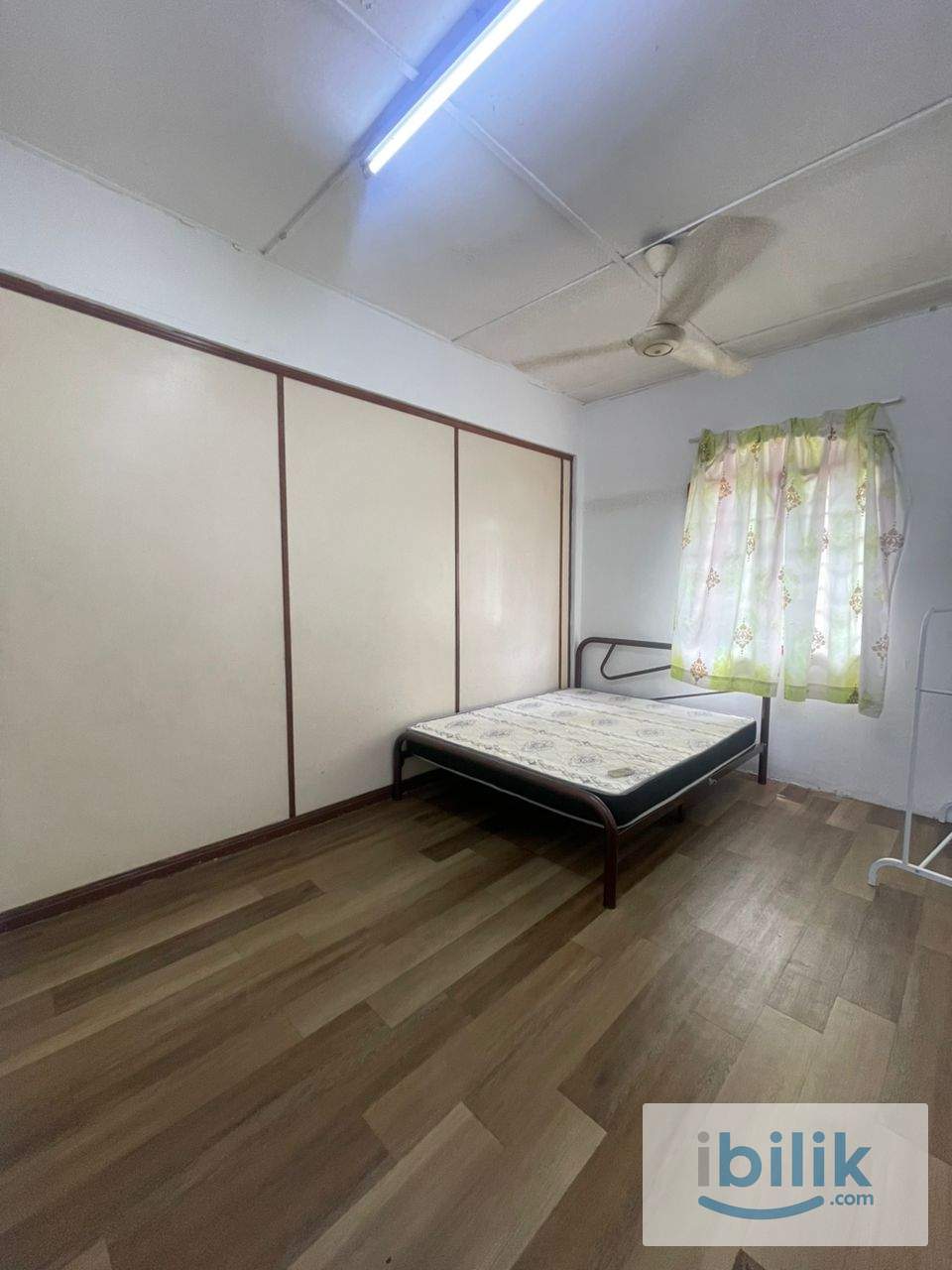 ‼️Limited Middle room for rent at Kelana Jaya - Image 1
