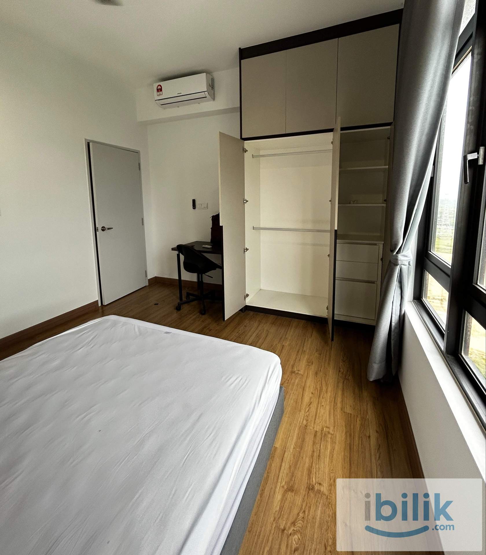 The Amber Residences service apartment @TwentyFive.7, Kota Kemuning (Besides Quayside mall) - Image 2