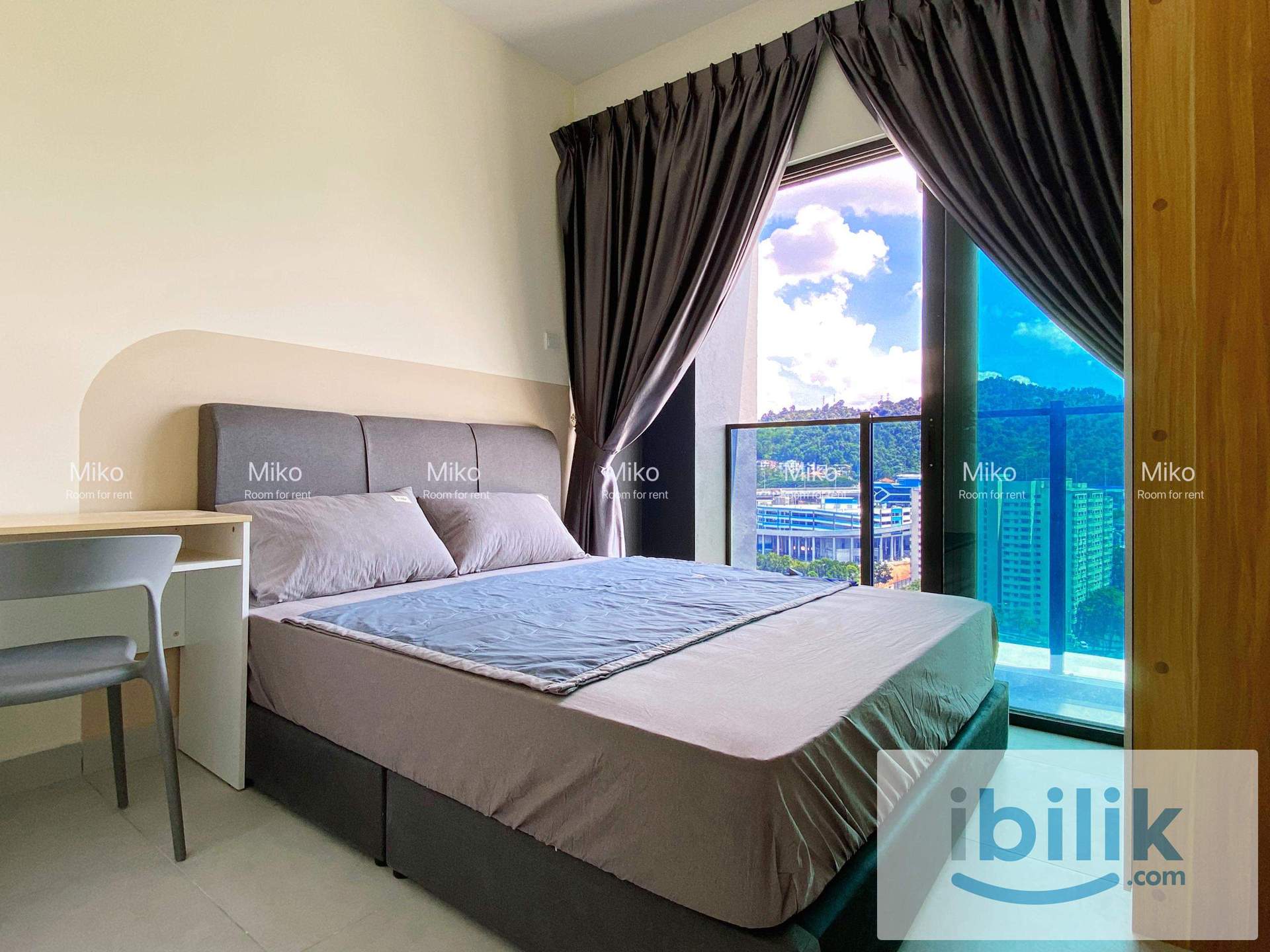 Majestic Maxim - Balcony Room (Mix Gender Unit) - Image 1