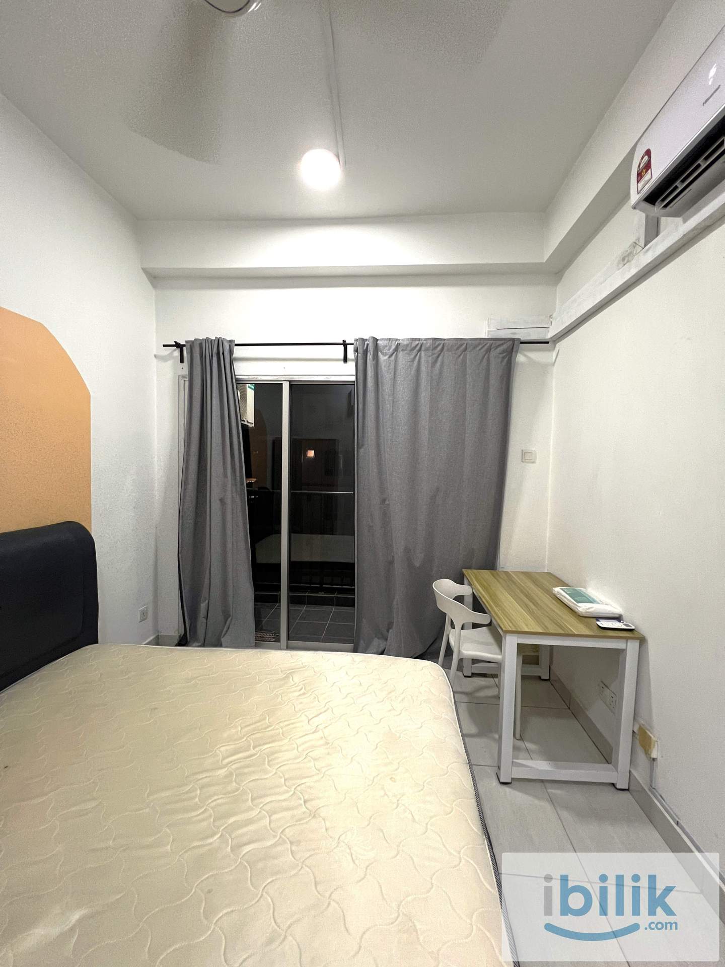 Bandar Saujana Putra - Balcony Room - Image 1