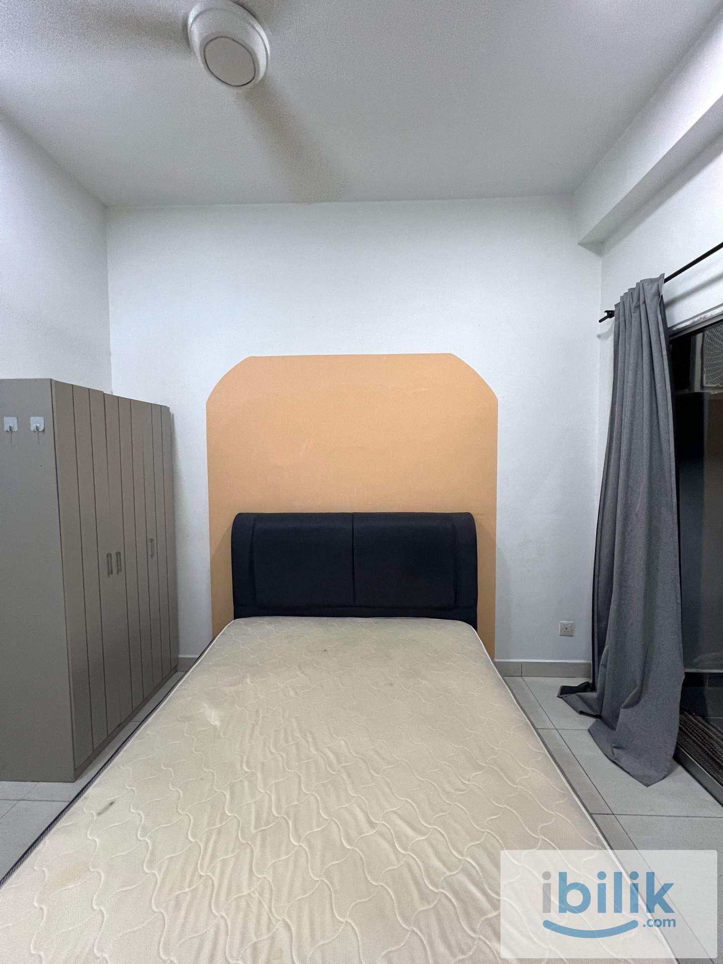 Bandar Saujana Putra - Balcony Room - Image 2
