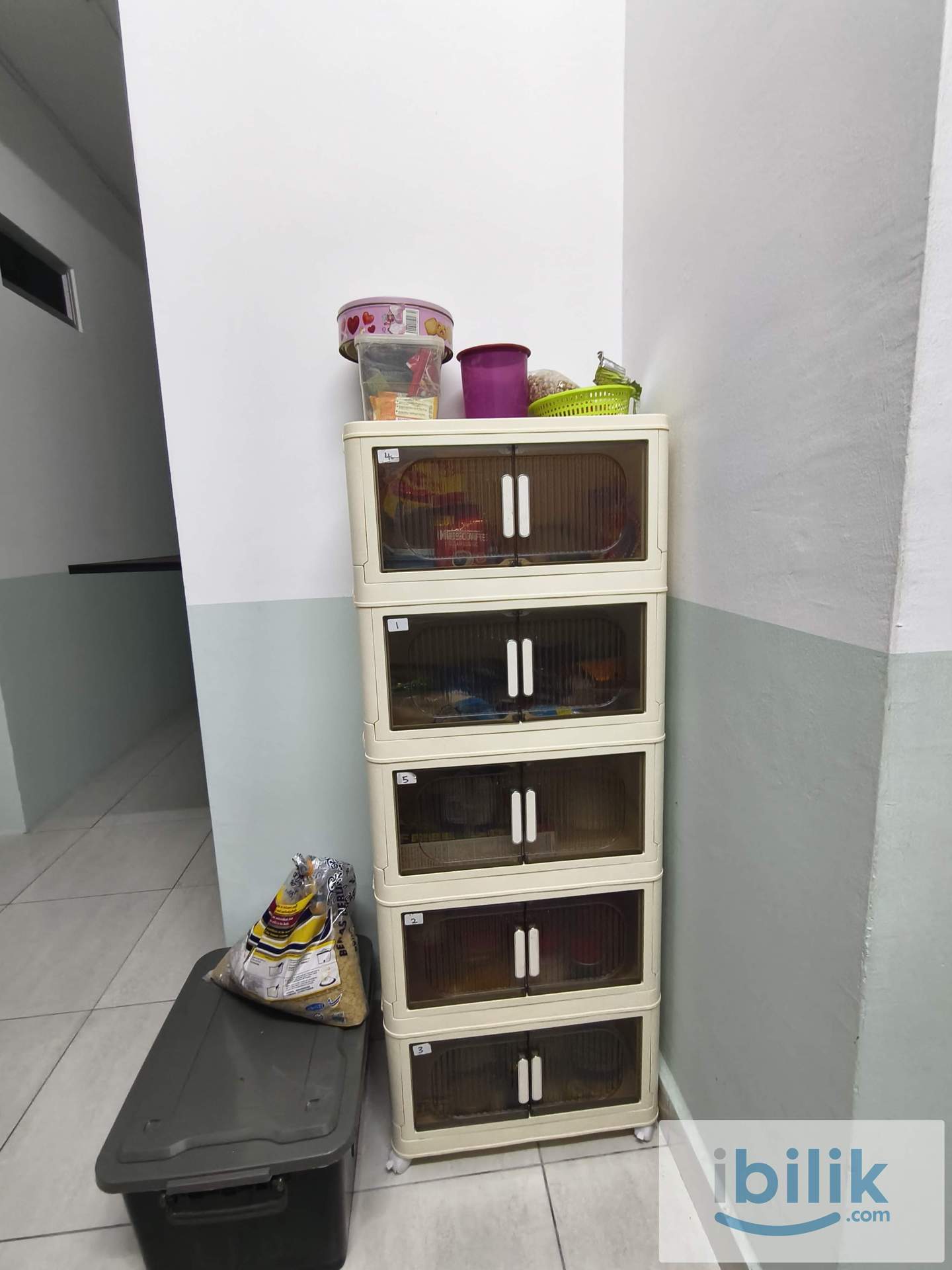 Bandar Saujana Putra - Balcony Room - Image 6