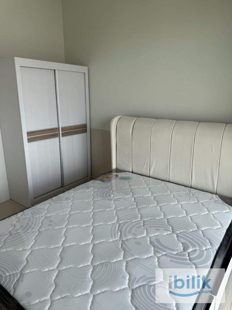 Sentul - Master Room - Image 5