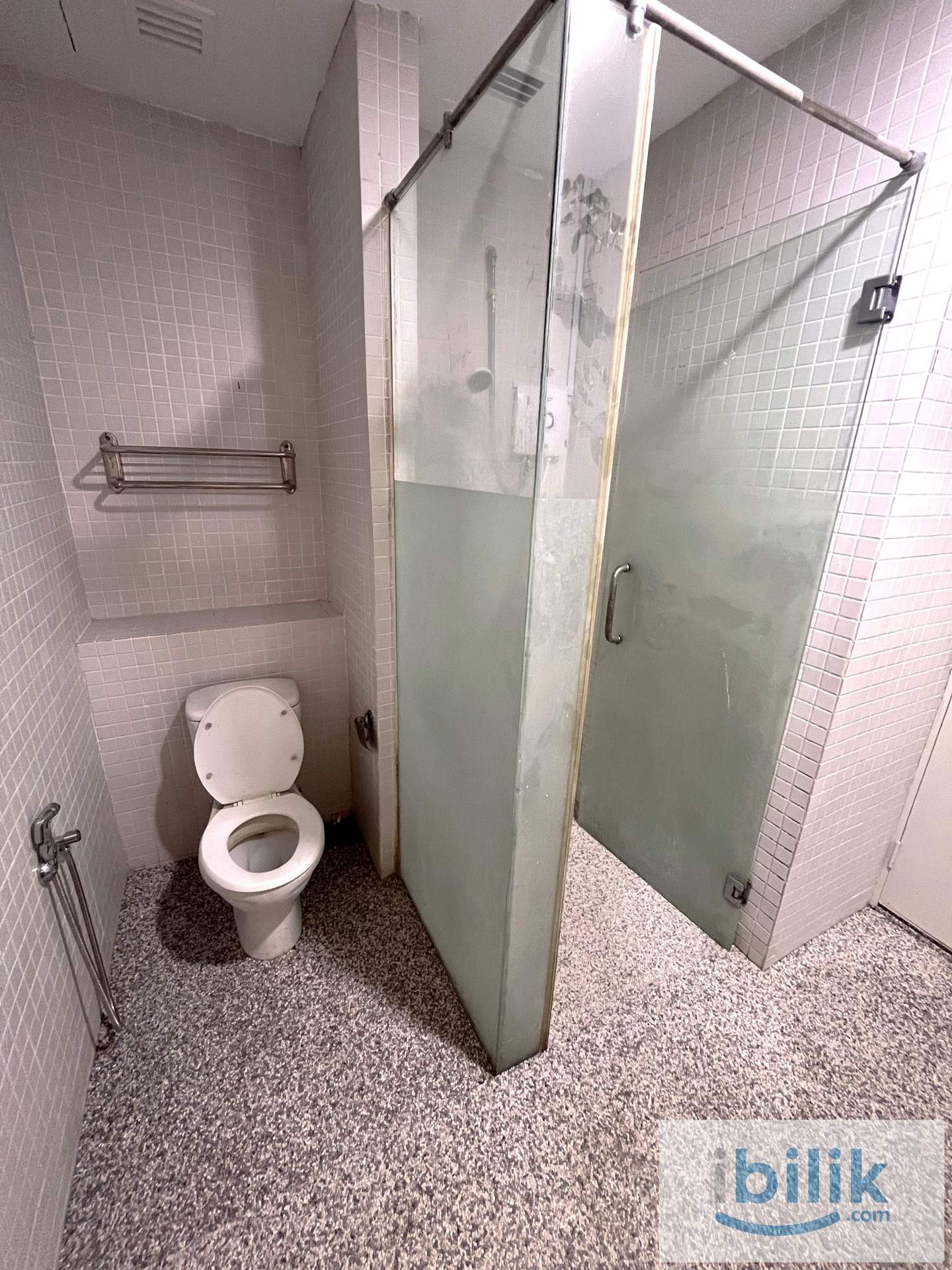 Damansara Heights - Mix Gender Unit Rooms - Image 5