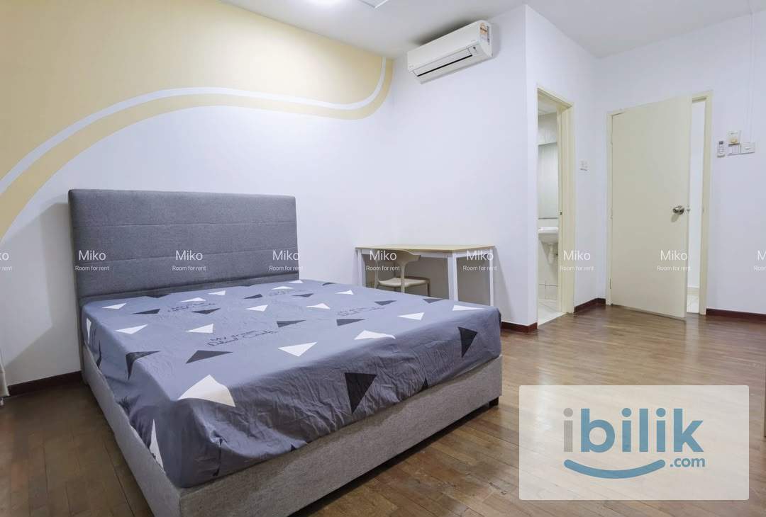 Green Avenue - Master & Medium Room - Image 2