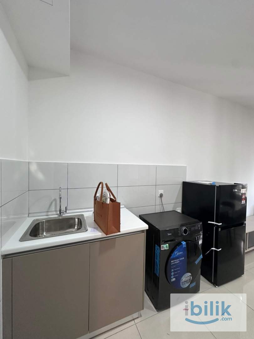 Jelatek Studio For Rent - Image 6