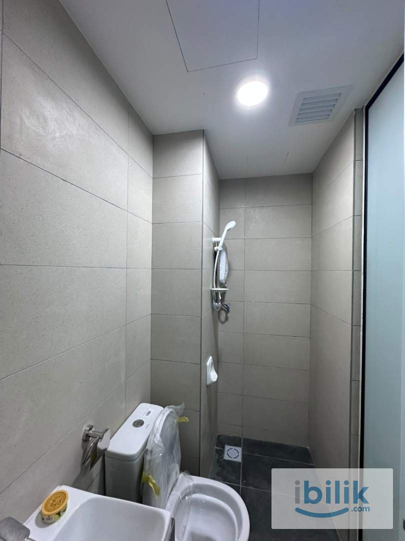 Jelatek Studio For Rent - Image 7