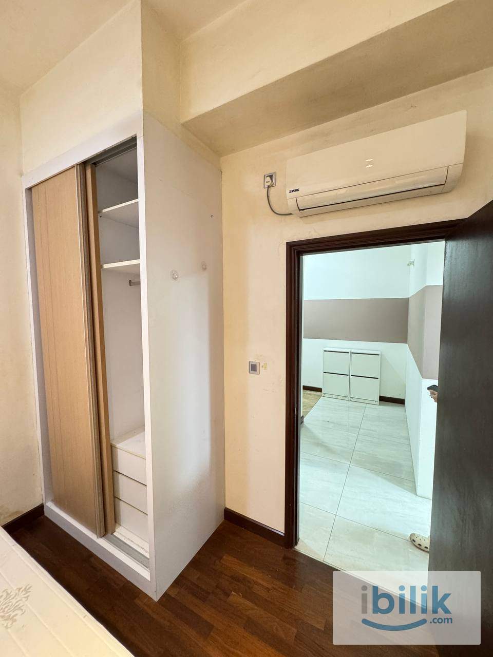 Second Bedroom @ Paragon Suites CIQ - Image 2