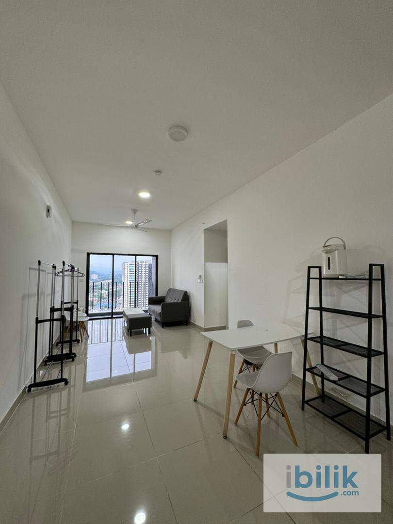 Middle Room - Image 2