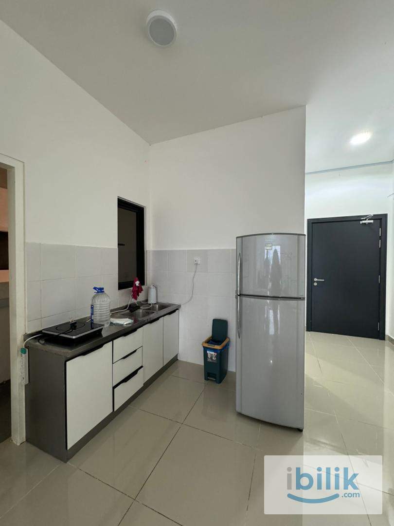 Small Room - Image 3