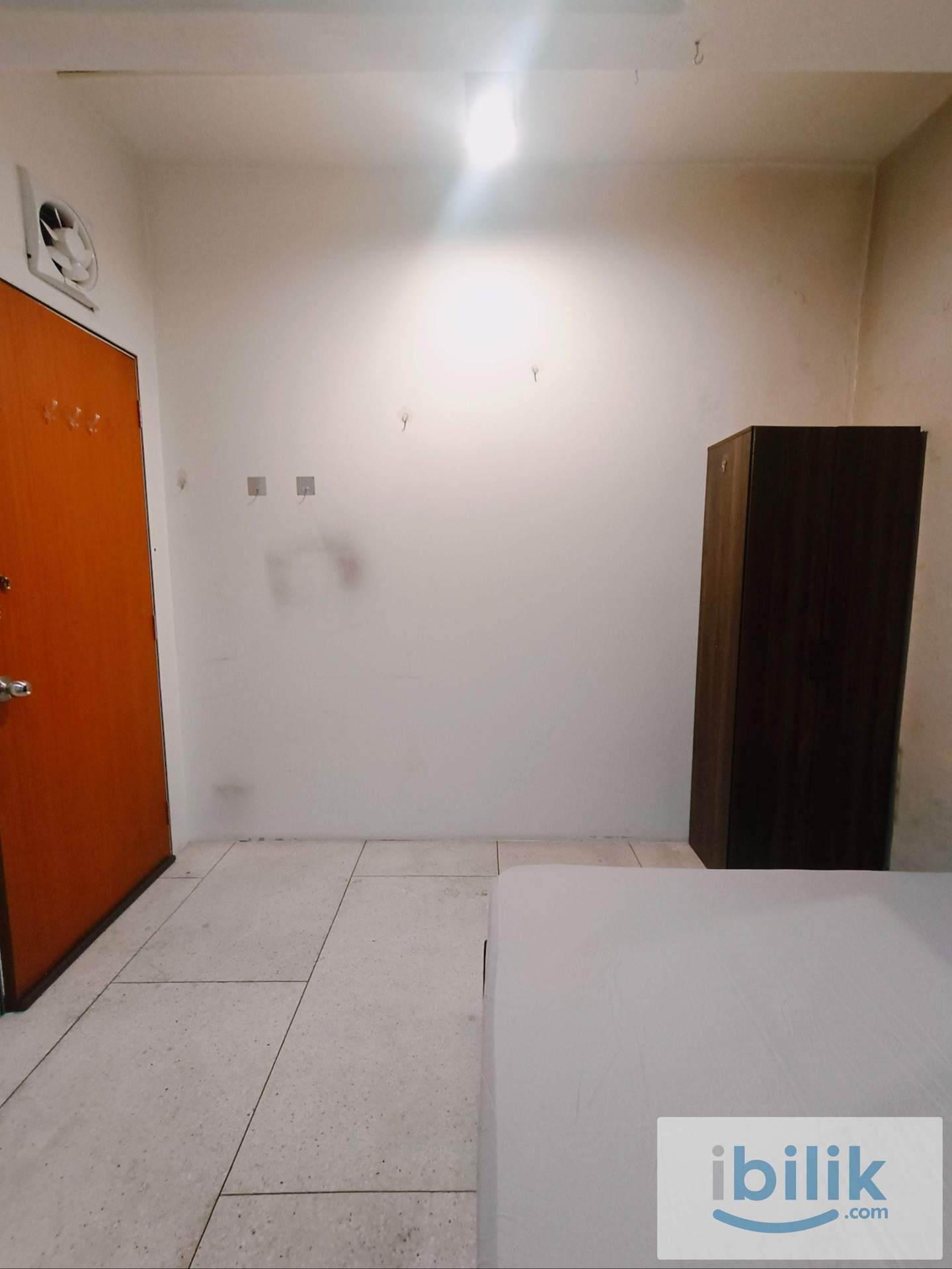 💥 Bilik Sewa Low Deposit! Jalan Kaki ke CIQ | RM7xx Only 🔥 - Image 6