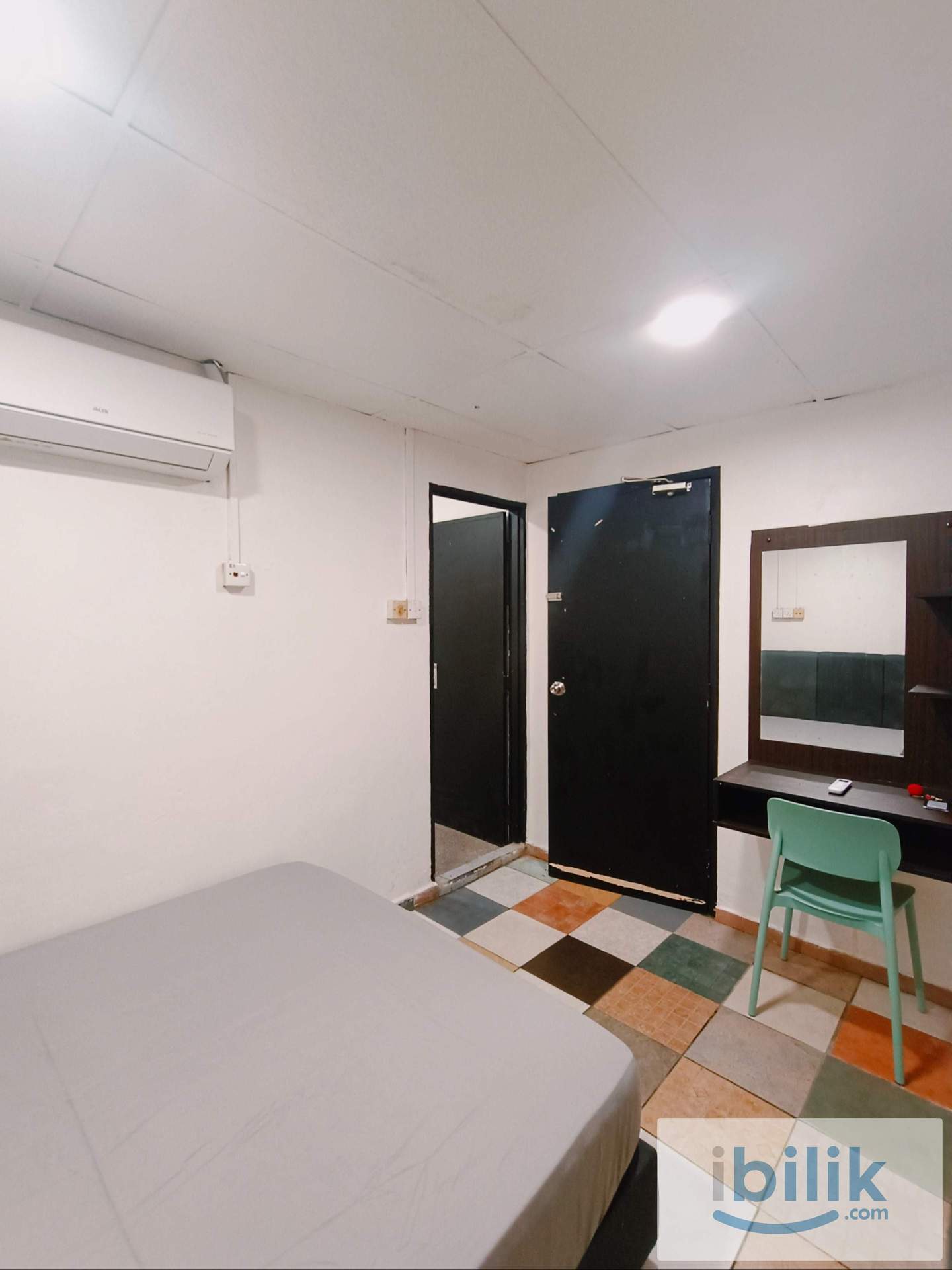 Hotel Concept • Bilik Sewa Toilet Sendiri 🚿 • Lokasi Star Inn  - Image 6