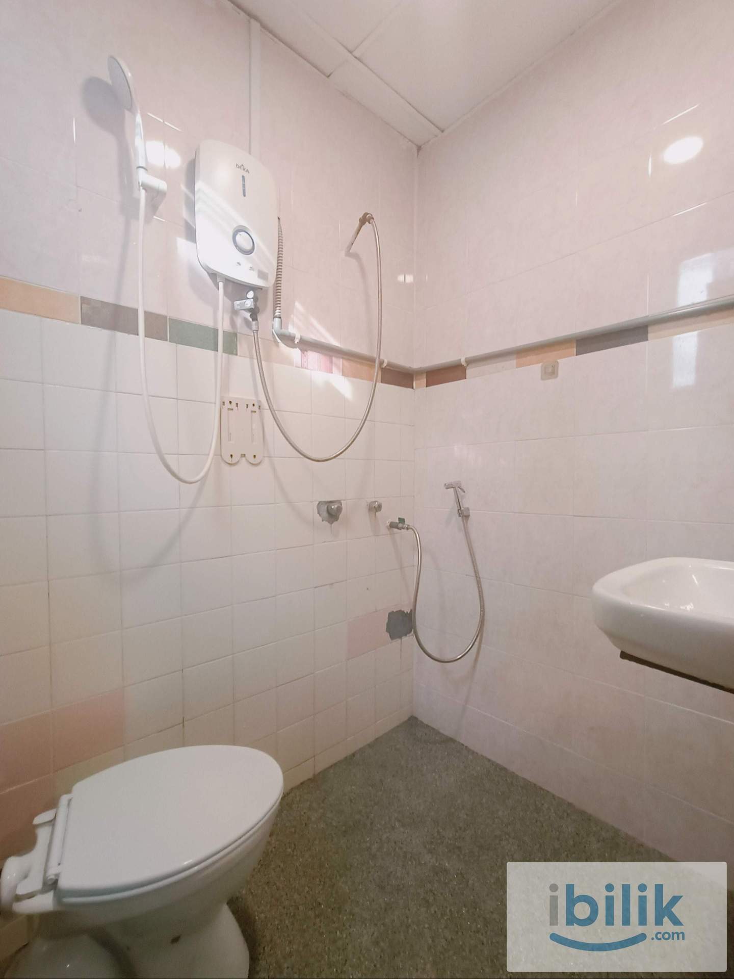 🔥 Bilik Sewa Konsep Hotel | Zero Deposit! @ Dekat Holiday Plaza/ KSl - Image 9
