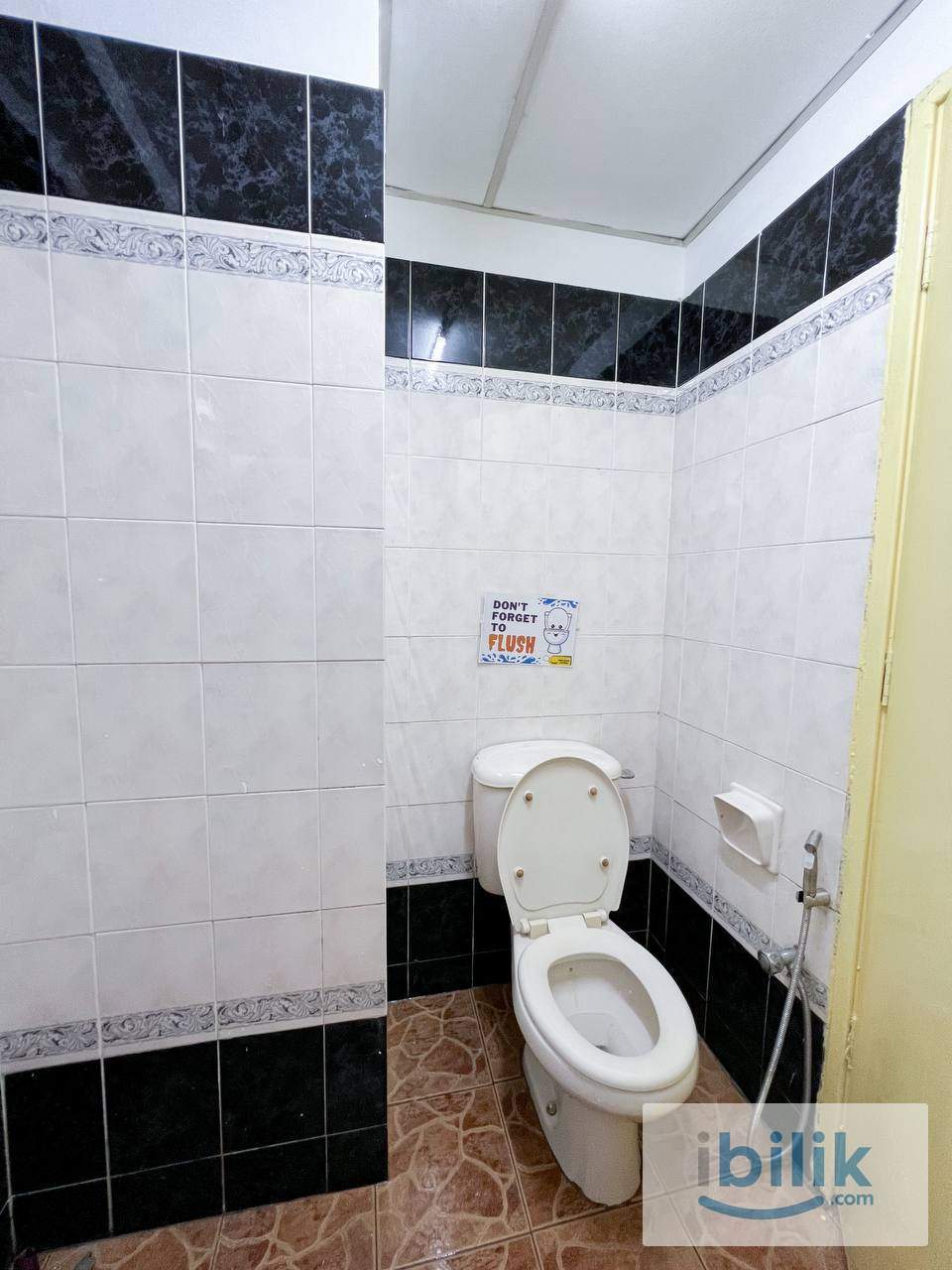Single Room / Private Room  - Image 5