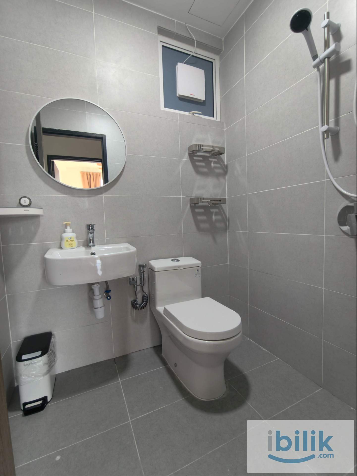 Balcony Room - Image 4
