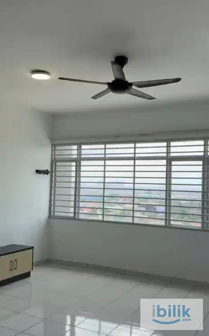 Medium Room Kajang Female - Image 2