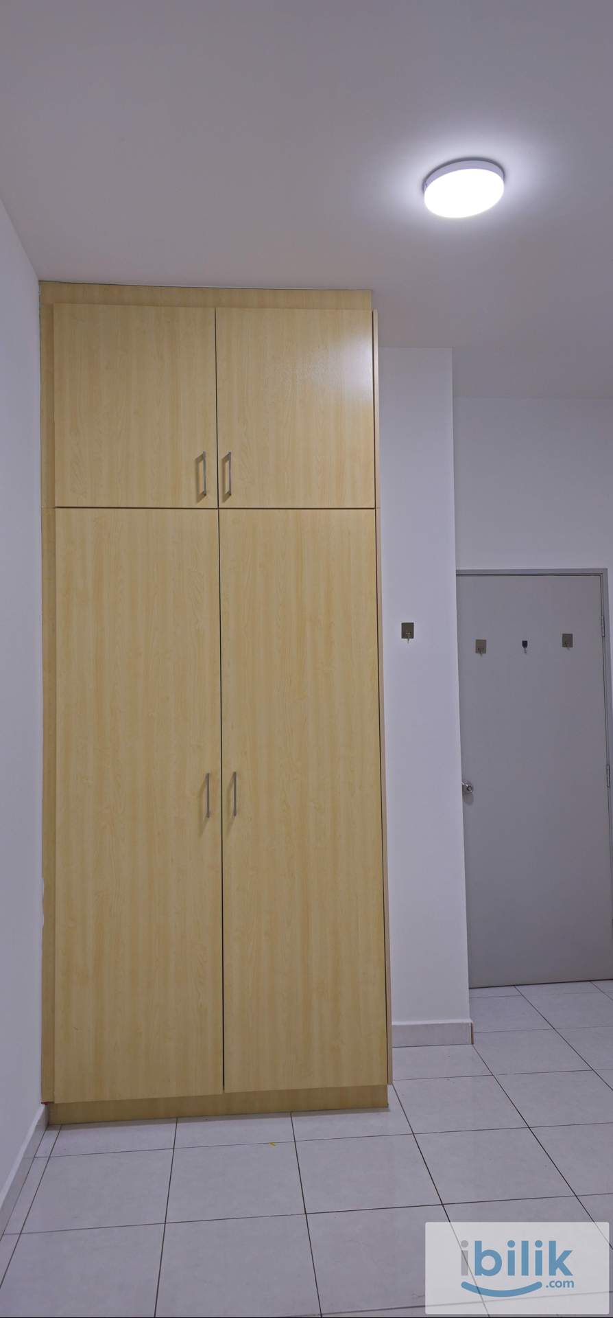 Medium Room Kajang Female - Image 4
