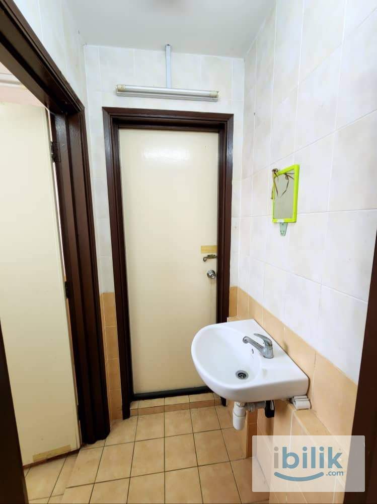 ZERO DEPOSIT/ MEDIUM ROOM /MIX UNIT/JALAN TIARA 2 - Image 2