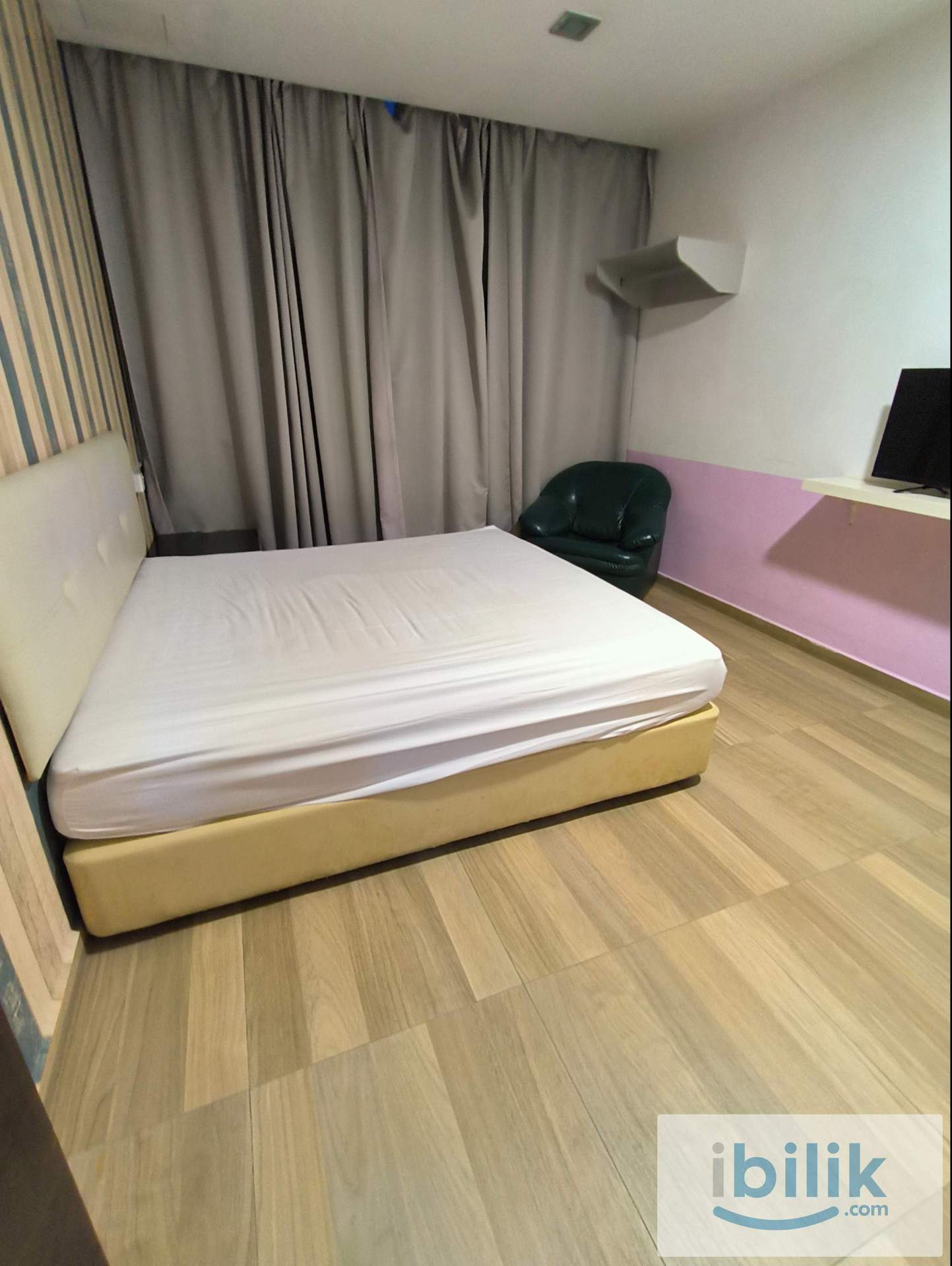 Kuchai Lama Co-Living Luxury Hotel Room - Image 5