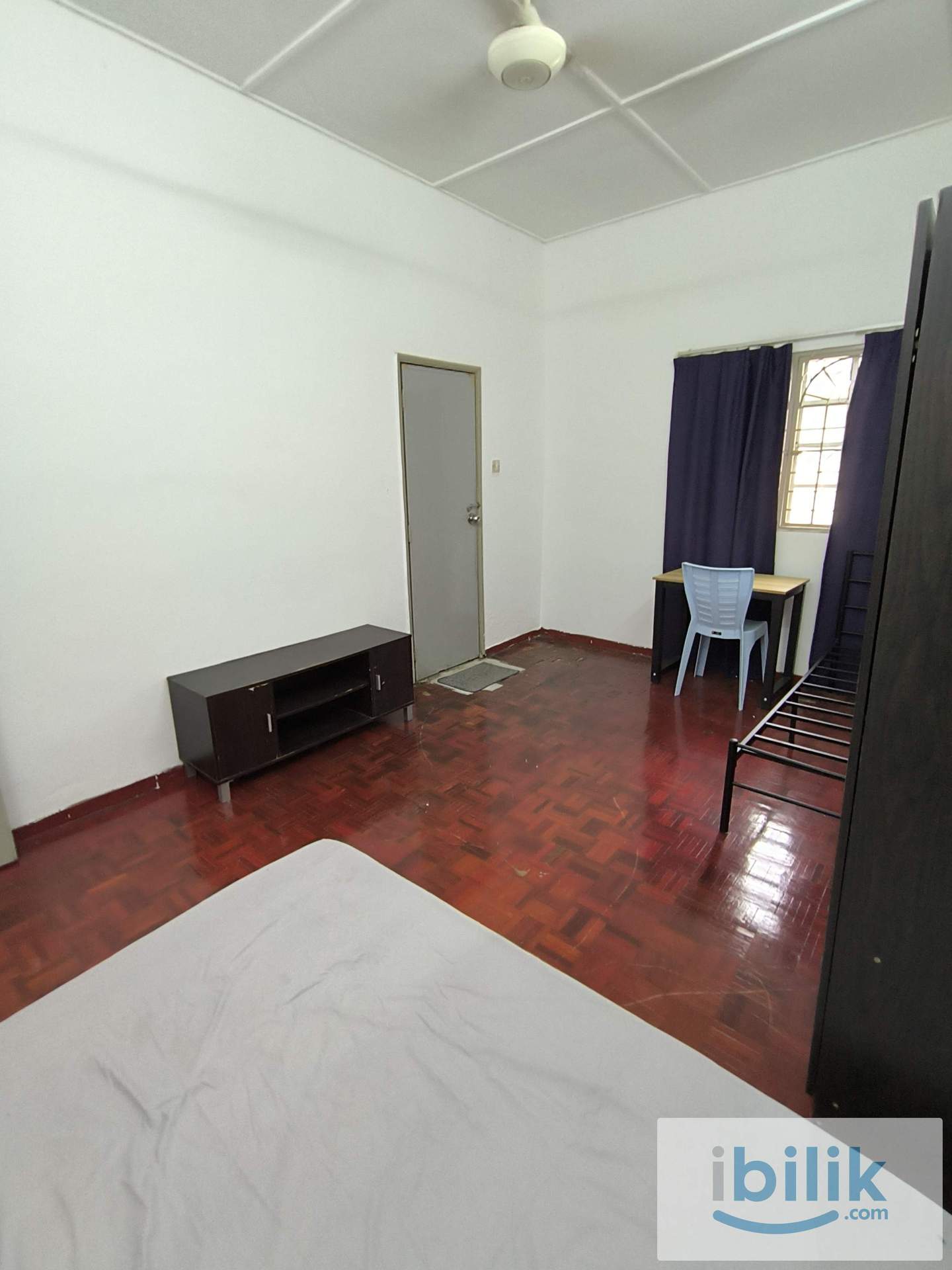 Big Medium Room at Puchong - Image 1