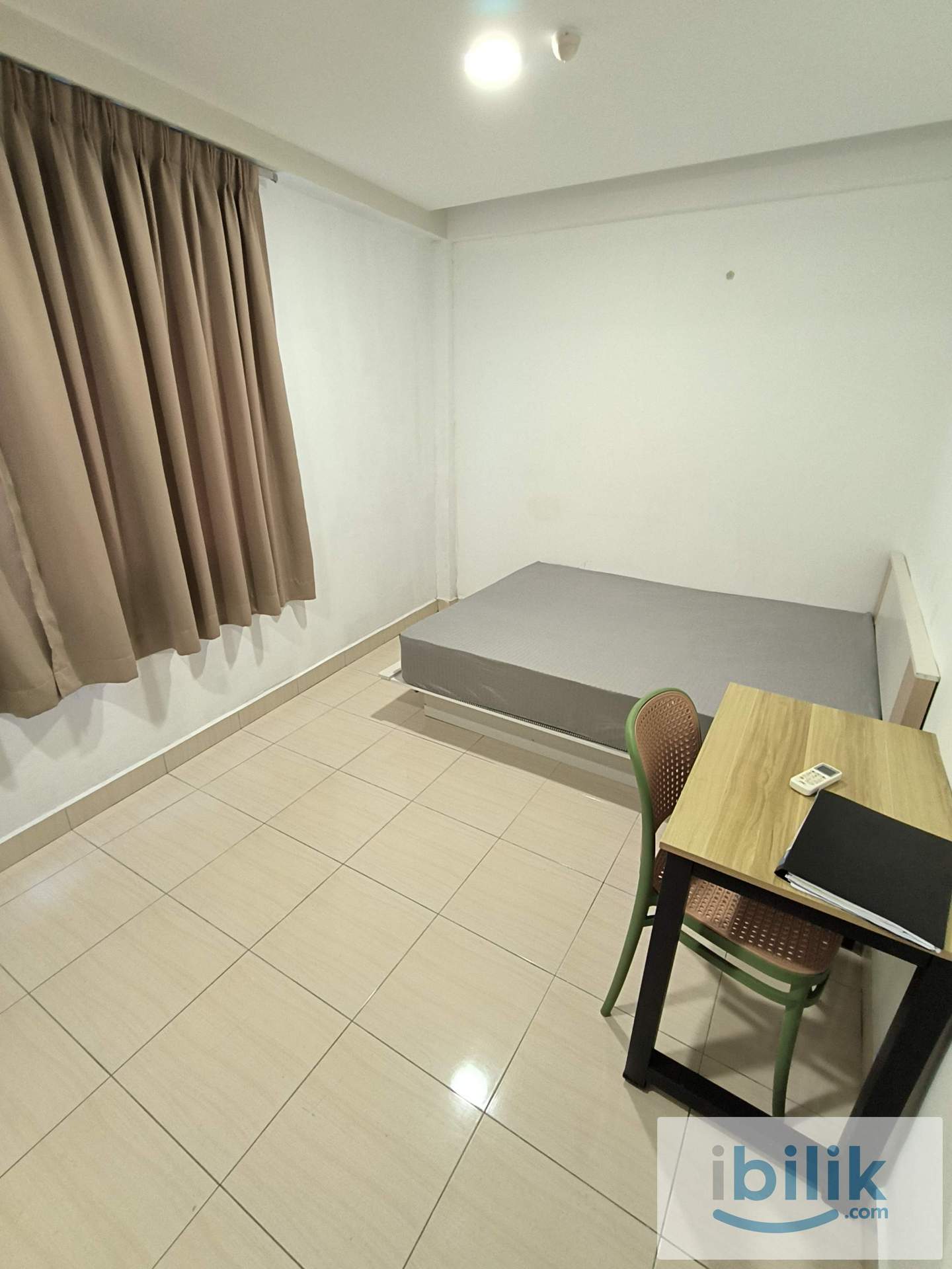 Bilik Hotel Master/Bersih/Luas/Selesa - Image 1