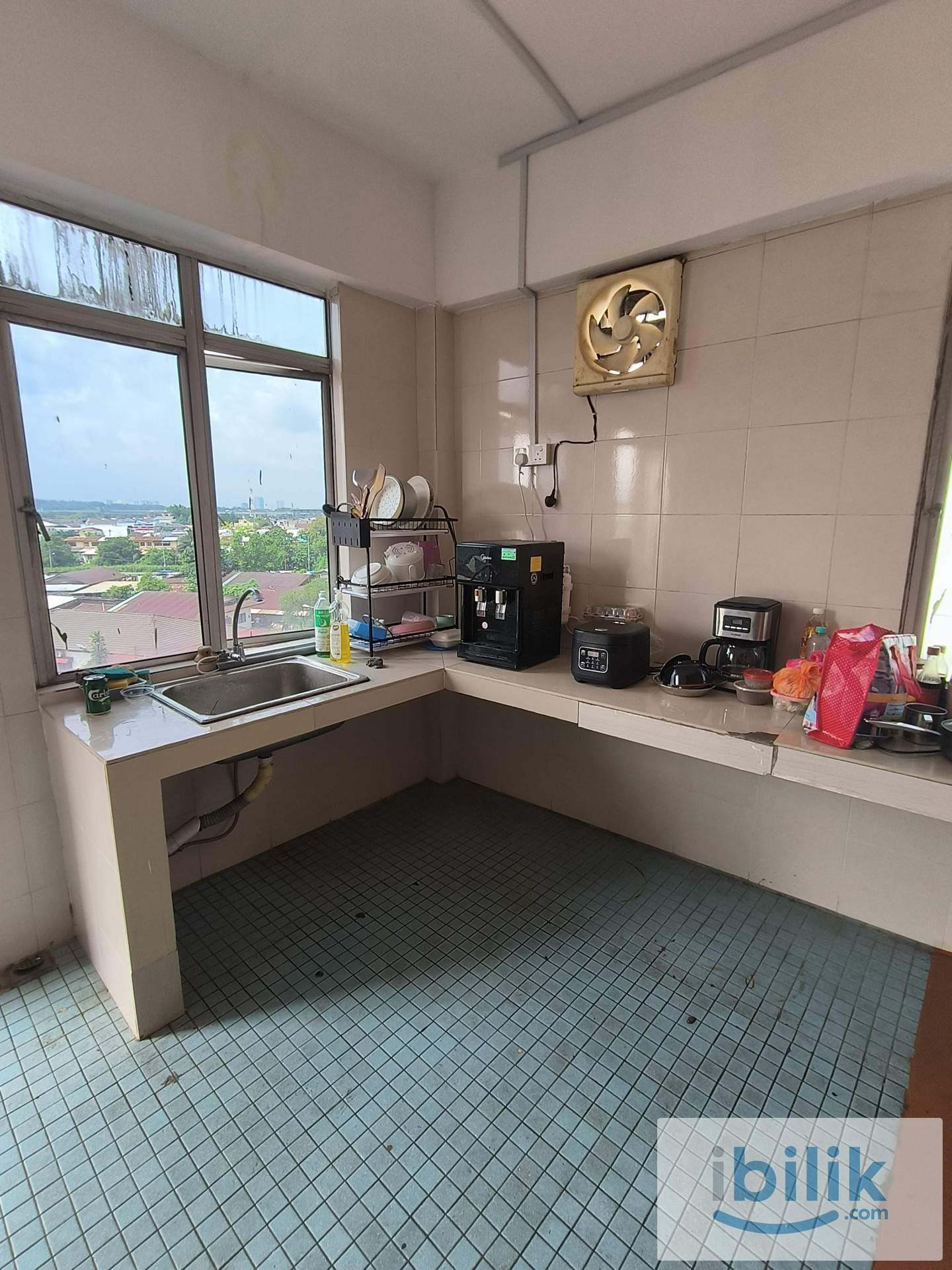 Bilik Hotel Single /Student/Employed - Image 7