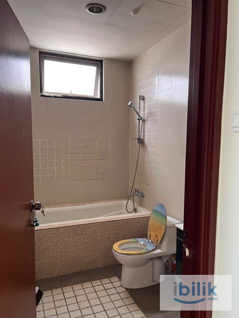 Studio Room - Image 2