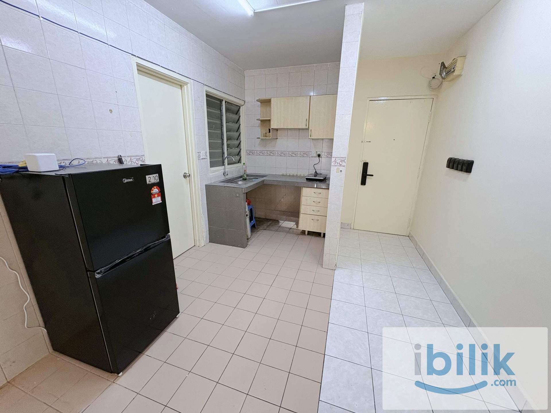 🏡 Looking for Budget Room? Flora Damansara Here! - Image 3