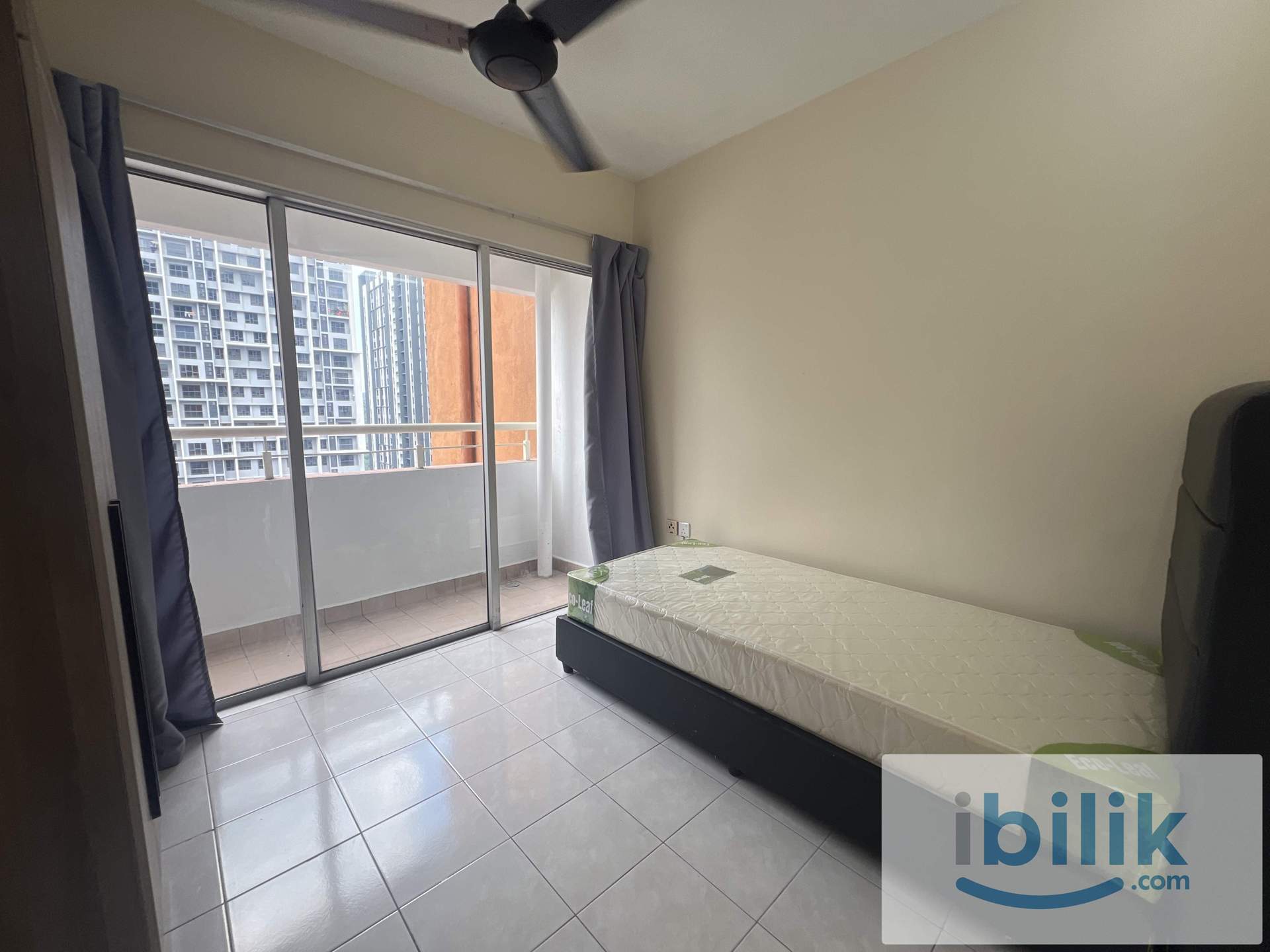 🚀 Ready Room in Flora Damansara — Just Bring Bag! - Image 1