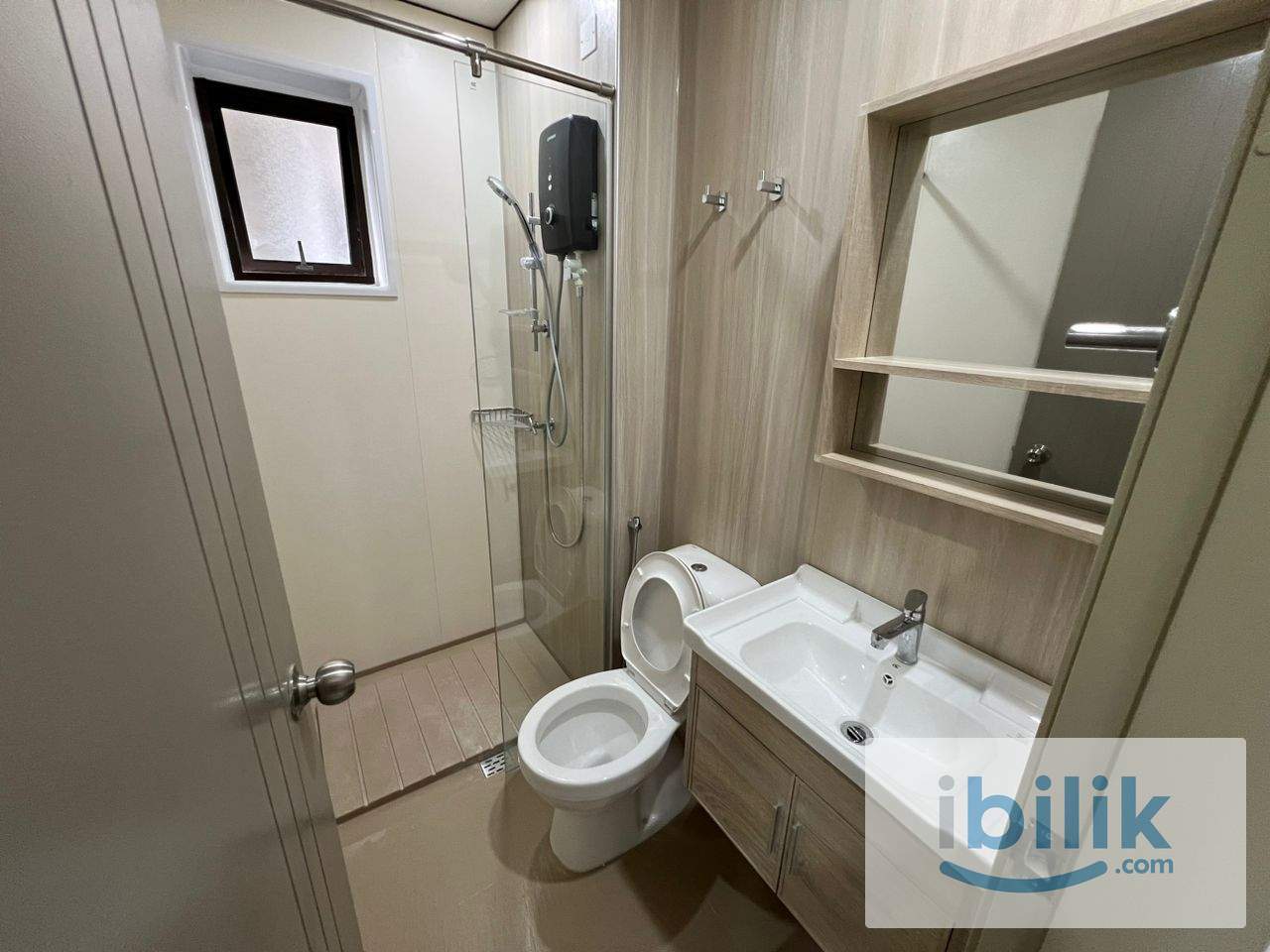 🎓 Perfect for Students & Interns | Youth City Room Rental - Image 5