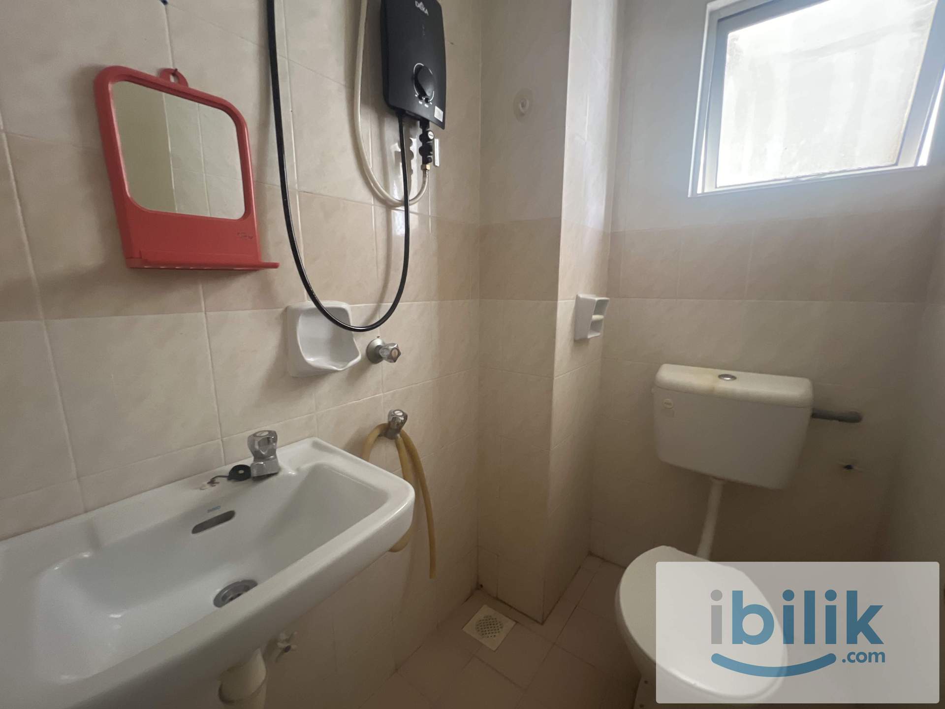 🚇 Stay Near Mutiara Damansara MRT | Room Available! - Image 4