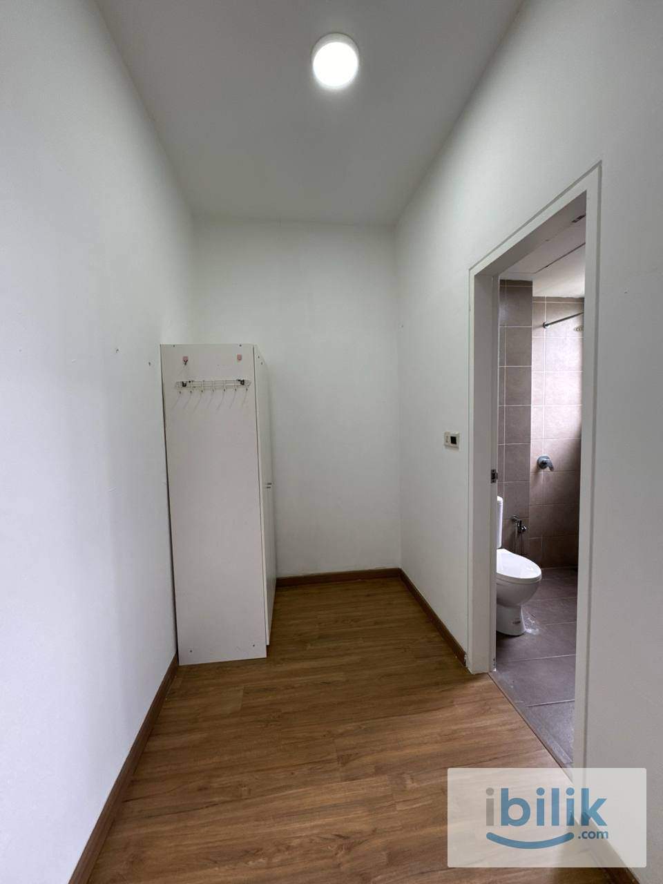 🌟 Spacious & Fully Furnished Room | The Greens Subang West - Image 4