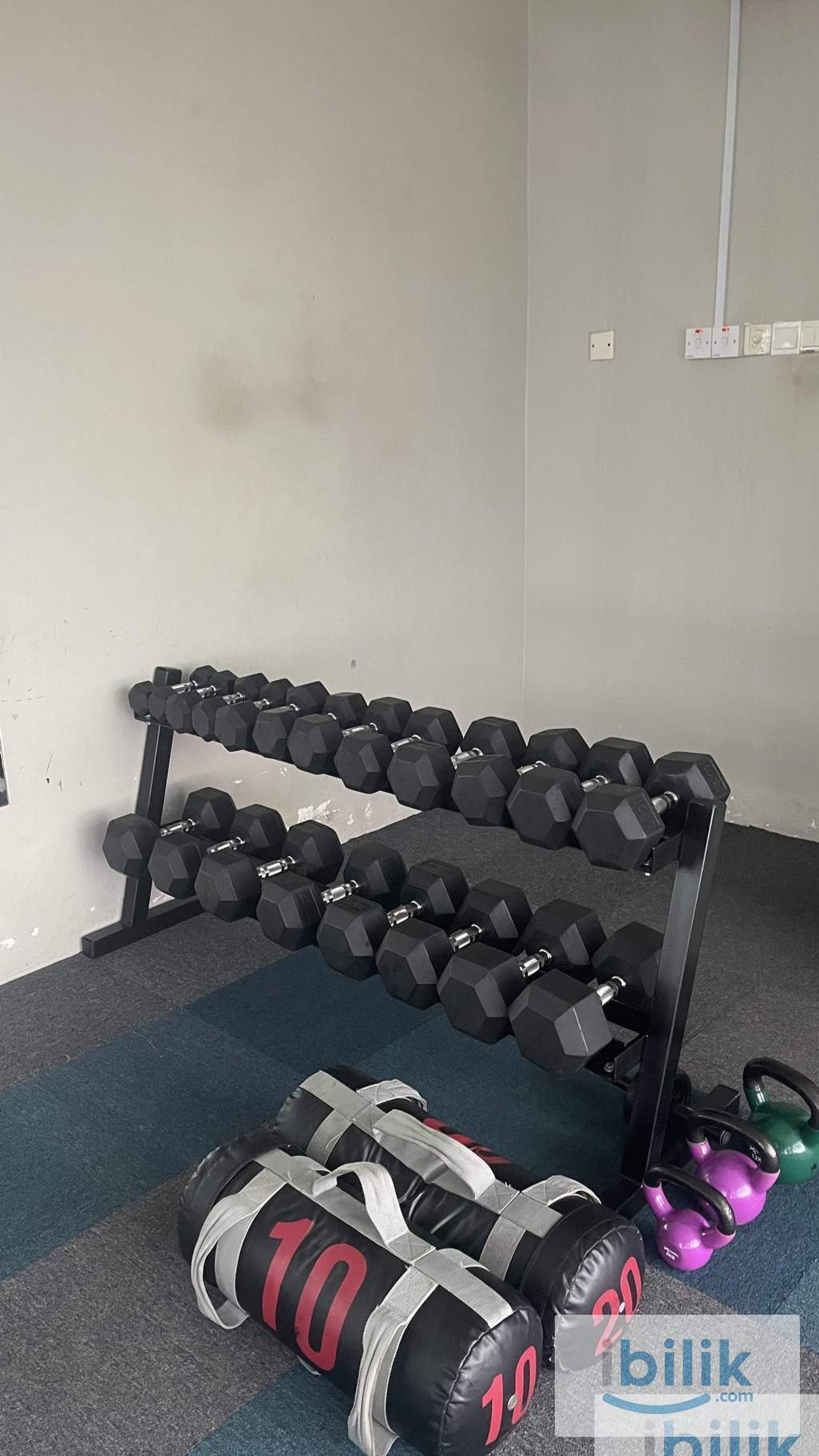 Female Mid Room @ M3 Residency Setapak - Image 6