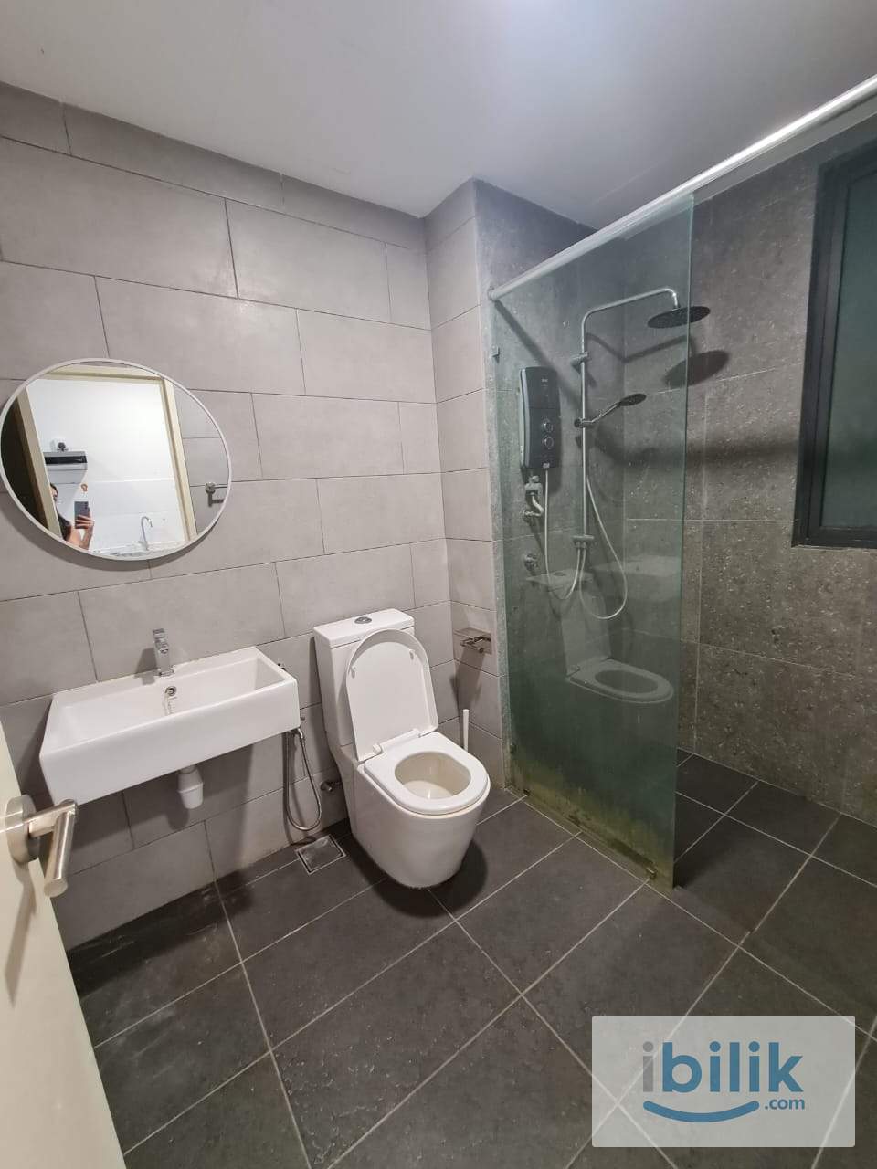 Single Room Ready To Move In at Meta Residence, Seri Kembangan  - Image 8