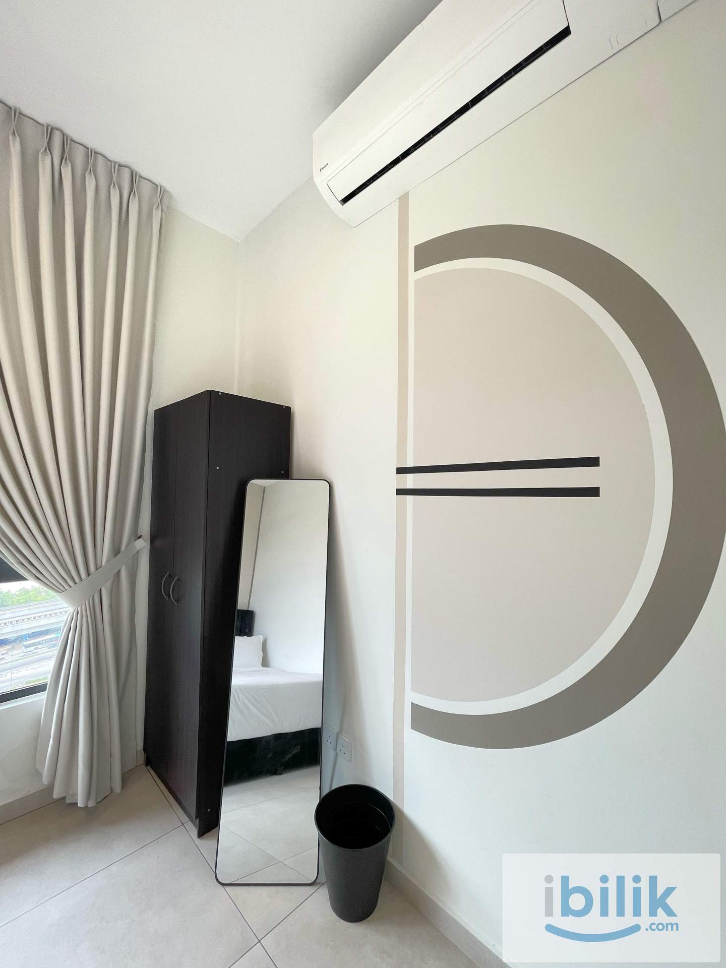 Cozy Middle Room Low Deposit At Meta Residence, Seri Kembangan - Image 2