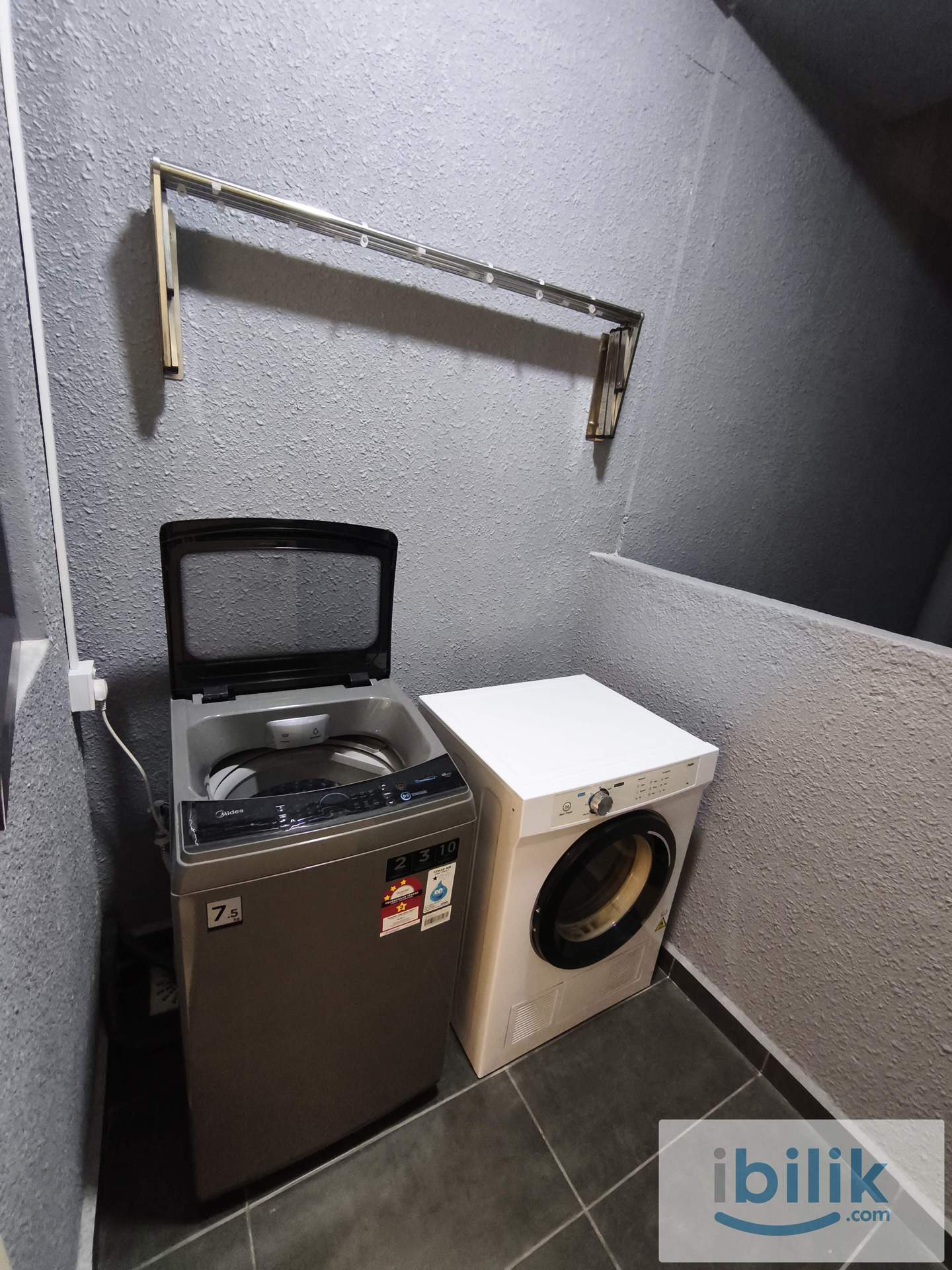 Masteroom Available For Couple & Male At Meta Residence, Seri Kembangan  - Image 7