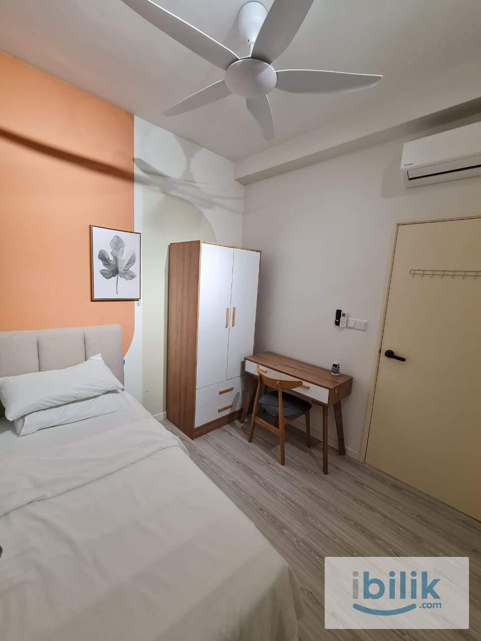 NEW Unit Middle Room With Interior Design At Meta Residence, Seri Kembangan  - Image 4