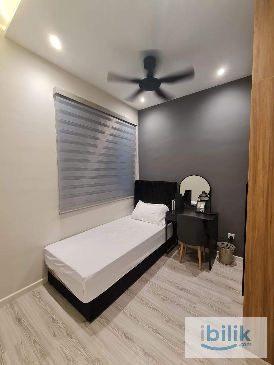 Cozy Single Room New Renovation With Modern Design I 5 mins to MRT  - Image 1