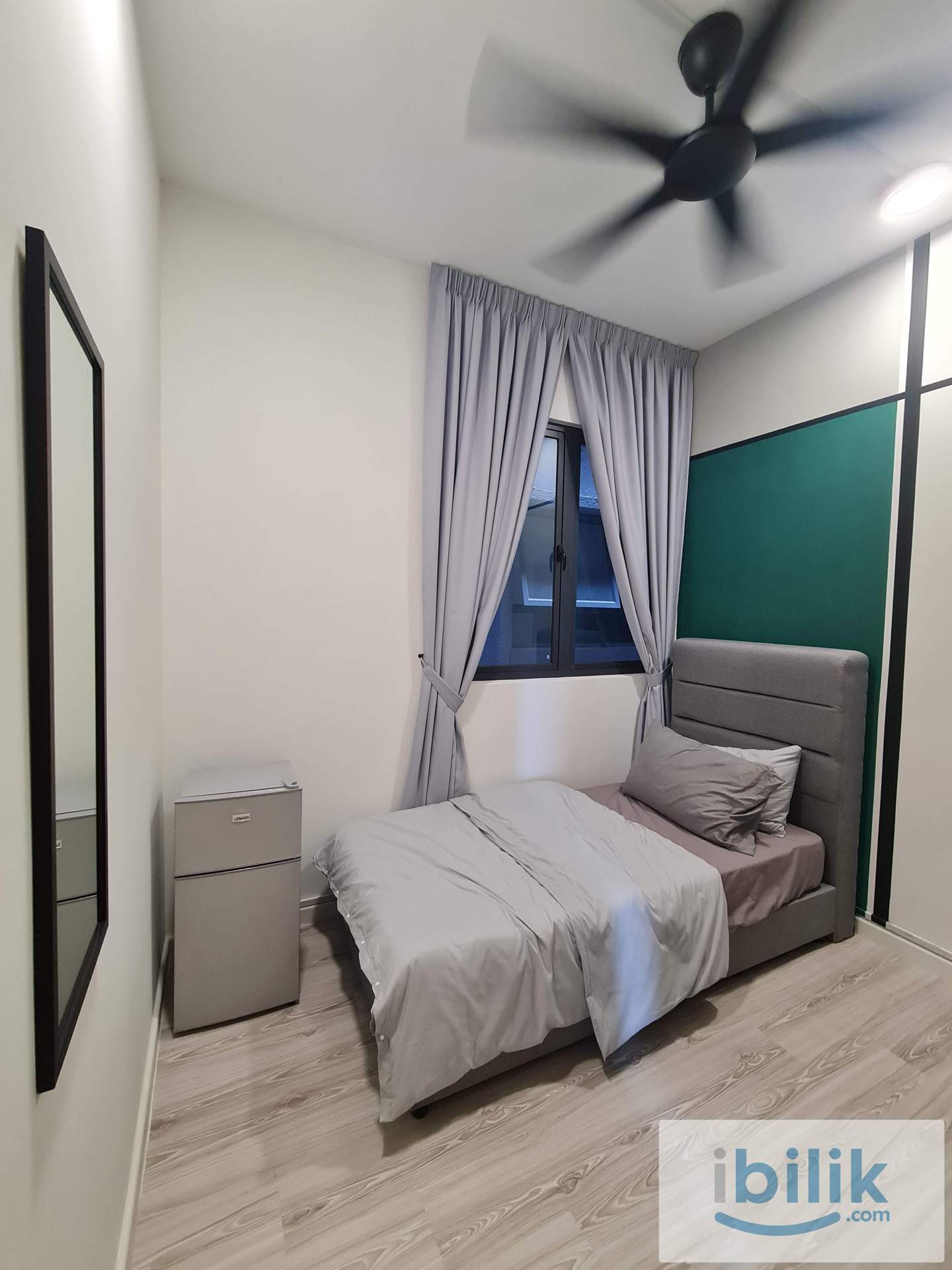 Low Deposit I 5 Mins To MRT I Single Room With ID Design  - Image 3