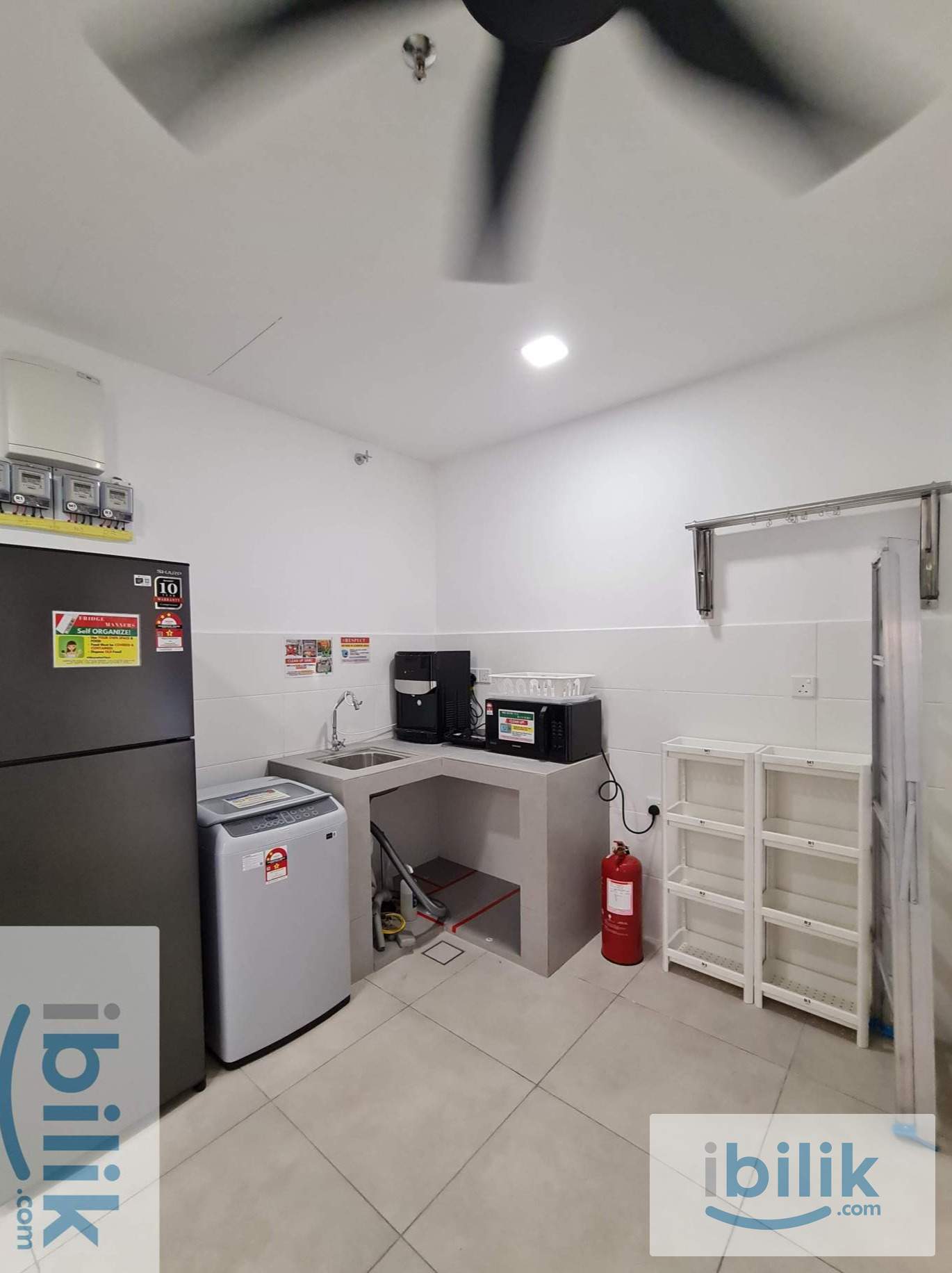 Mix Gender Masteroom I Private Bathroom I 5 minutes To MRT I Surrounding Grocery Store  - Image 4