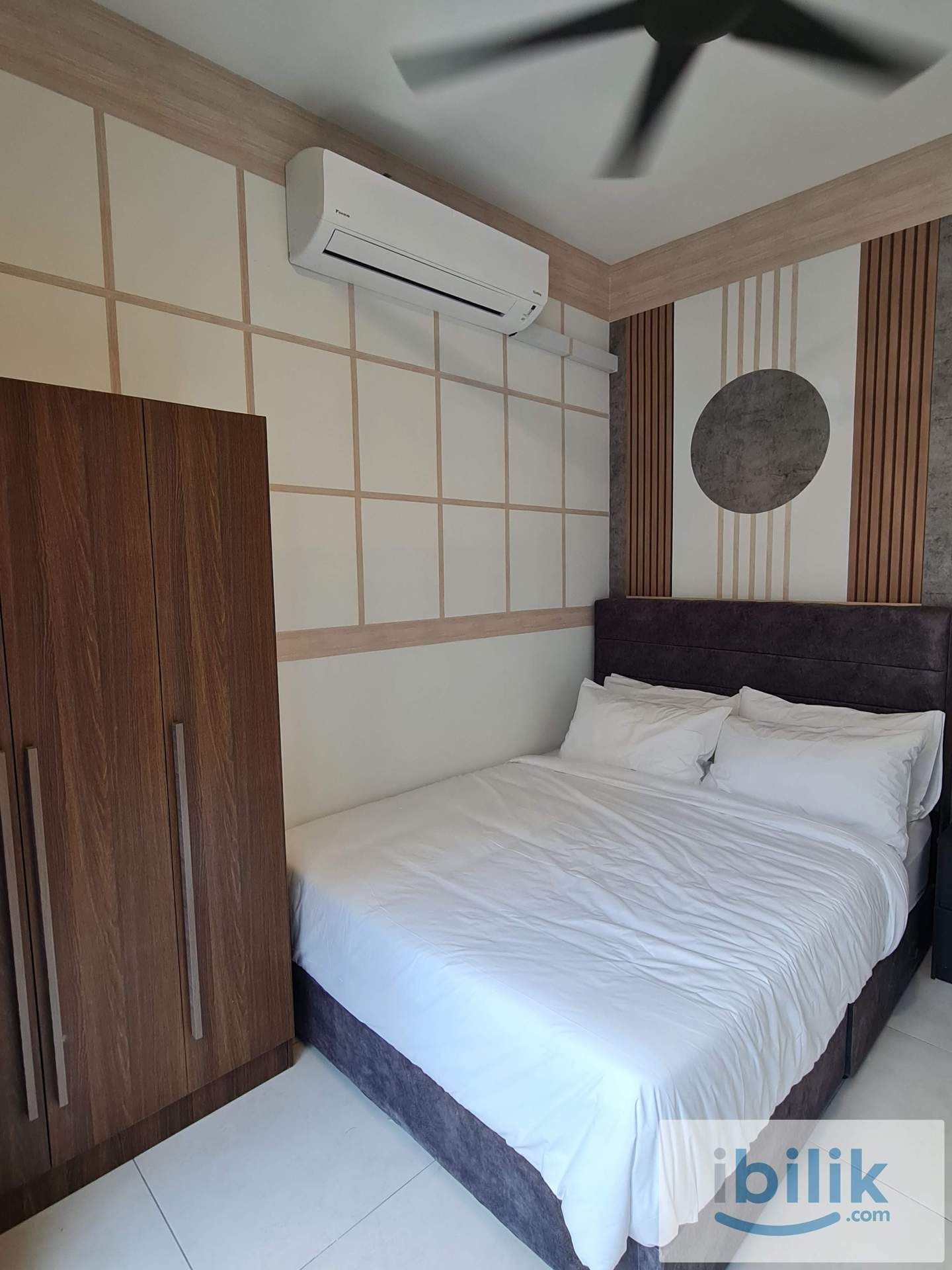 Female Middle Room I Included Utilities I Low Deposit I 5 mins to MRT  - Image 3