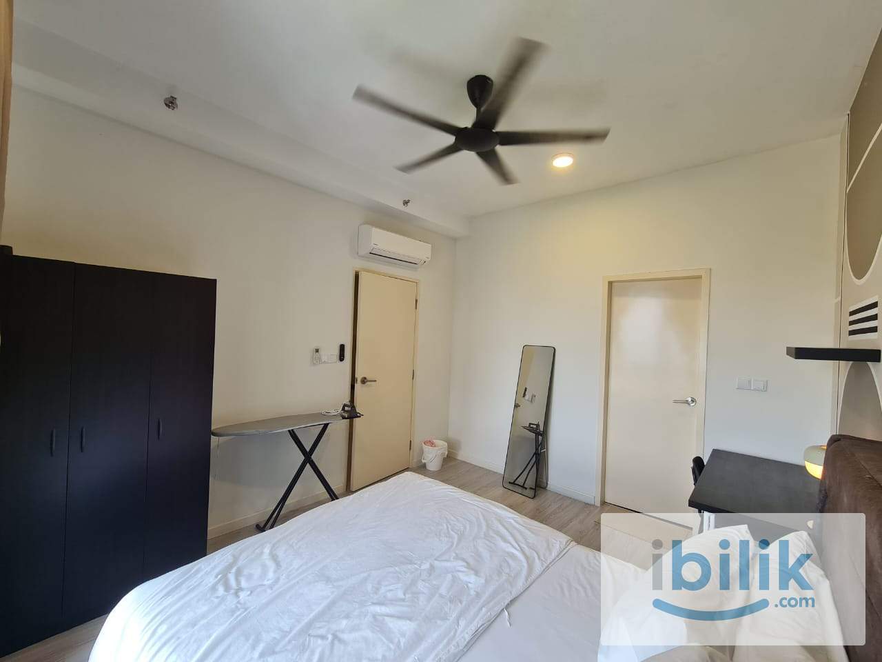 Clean With Tidy Female Masteroom I Low Deposit I 5 Mins to MRT - Image 2