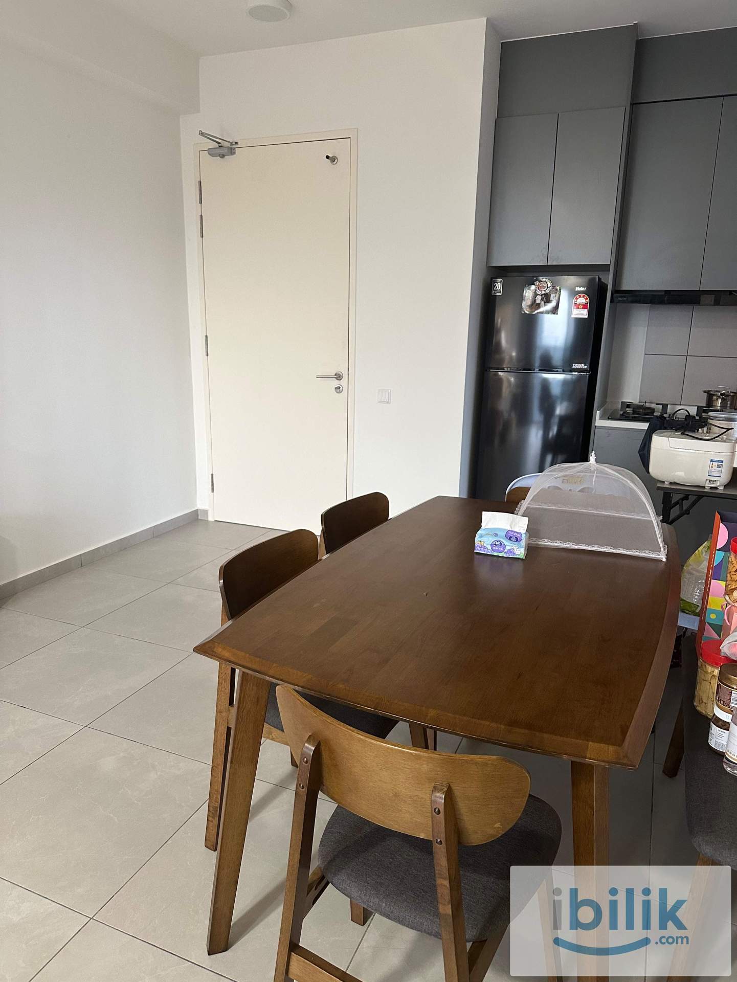 Middle room - Image 2