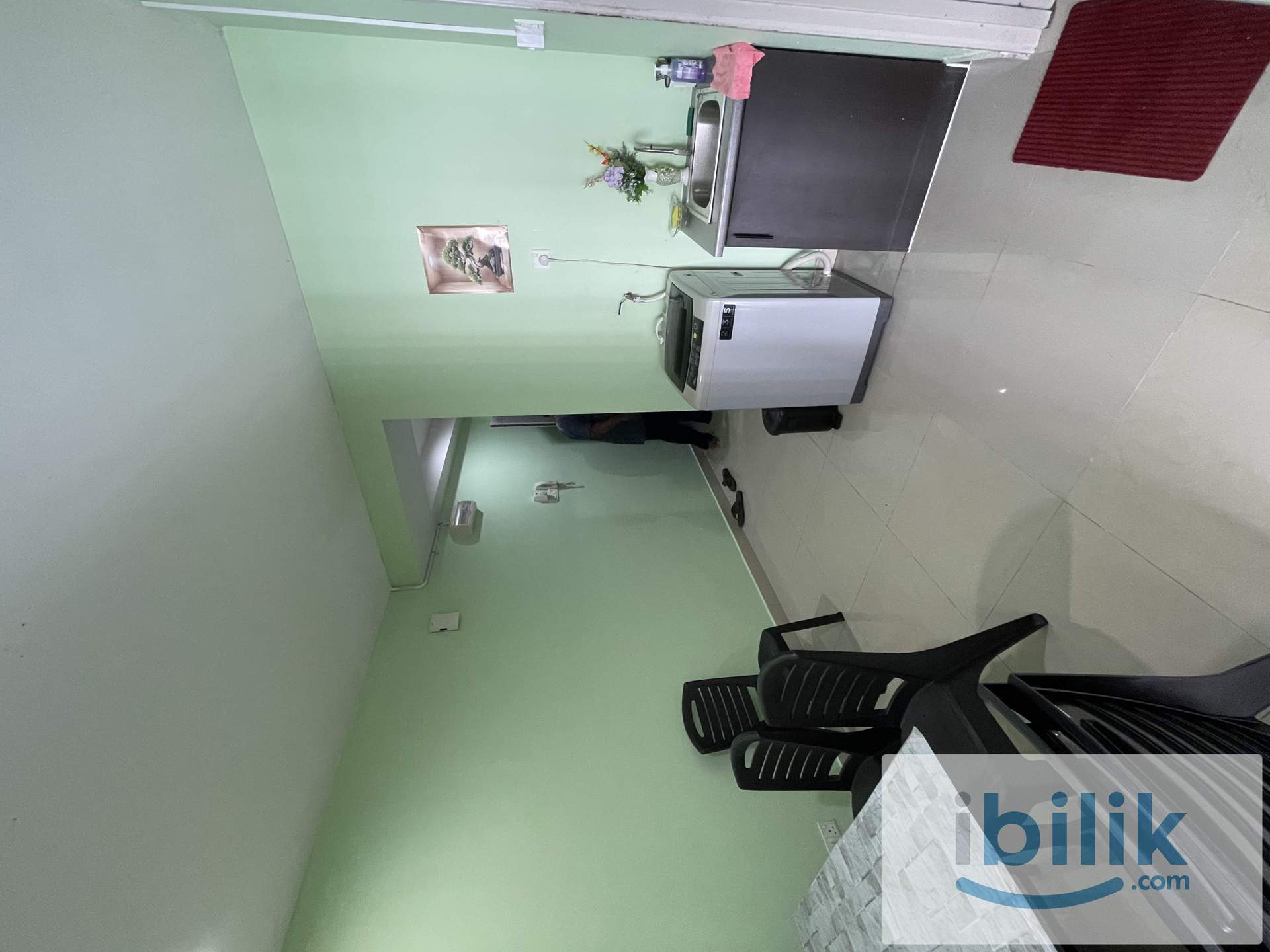 Sharing room - Image 4