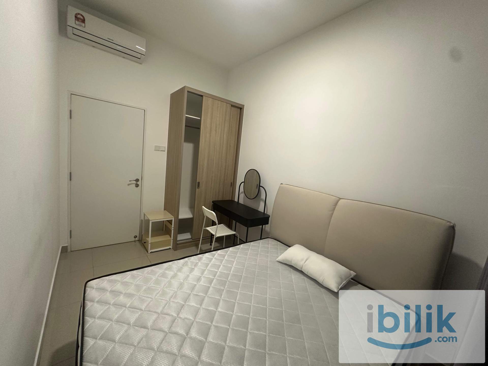 Lavile Block A Medium Room - Image 3