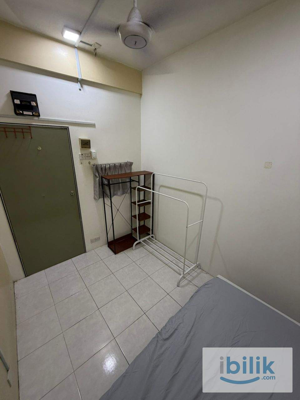 🙋‍♂️MALE ONLY🙋‍♂️KOTA KEMUNIG @BUKIT RIMAU SINGLE ROOM FOR RENT🏠 - Image 2