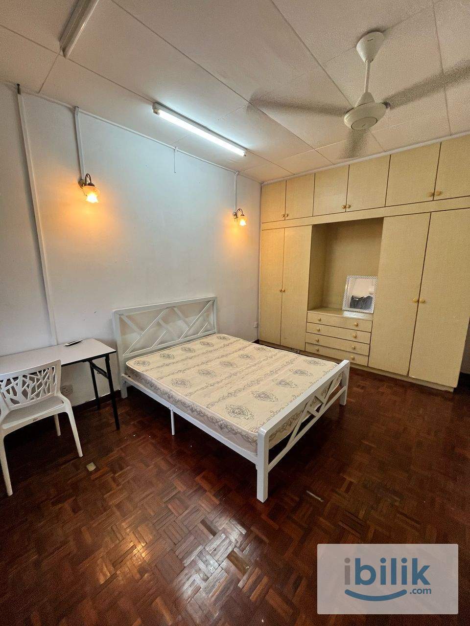 🔥LOW DEPOSIT🔥🚩SS21 DAMANSARA UPTOWN SPACIOUS QUEENBED MIDDLE ROOM FO RENT🏠WALKING TO UPTOWN , THE STARLING MALL✨ - Image 1