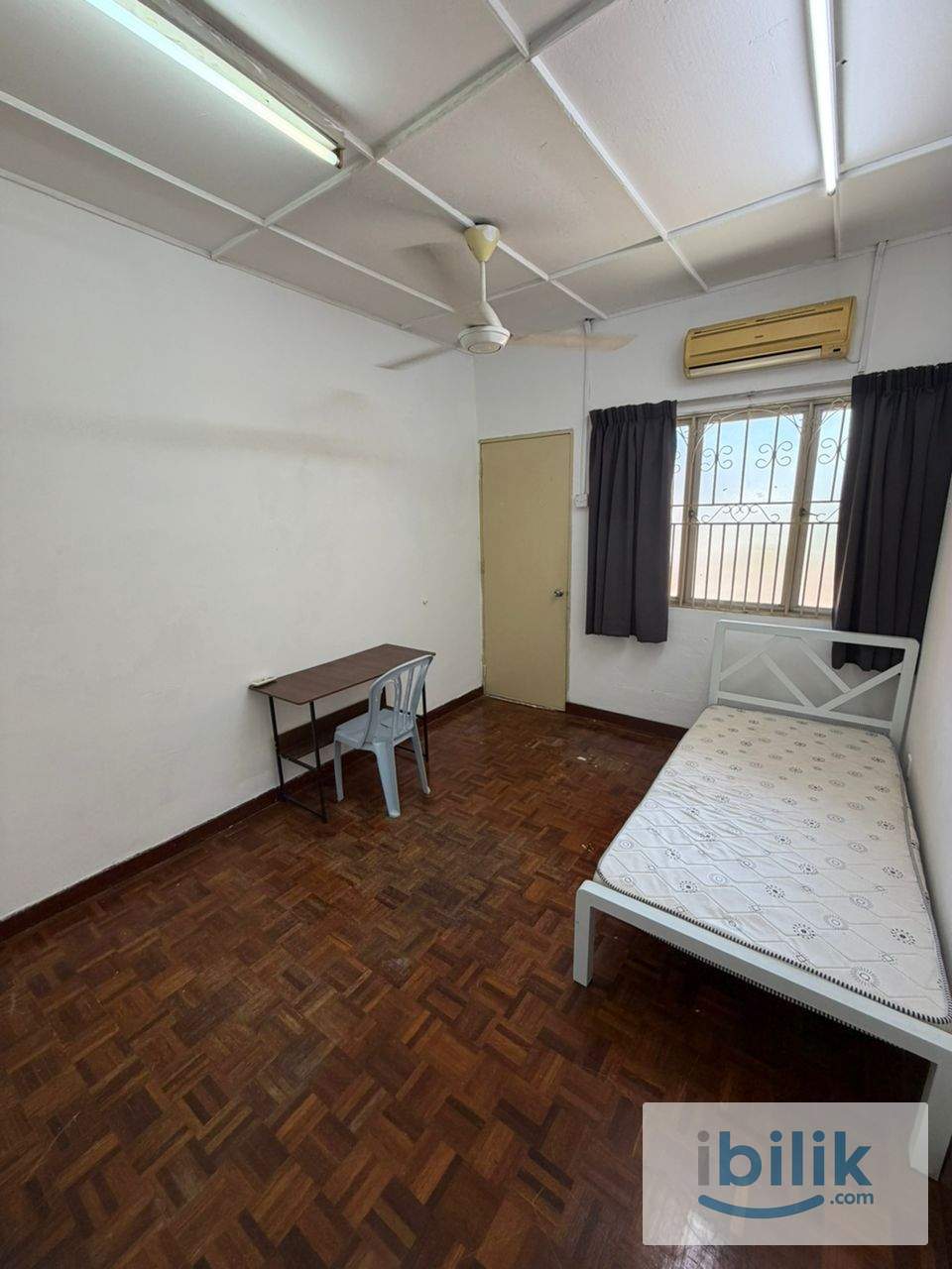 🔥Low Deposit🔥SS2 PETALING JAYA SPACIOUS MIDDLE ROOM WITH BALCONY FOR RENT🏠NEARBY FOOD STALL 🤩FULLY FURNITURE🎉 - Image 1