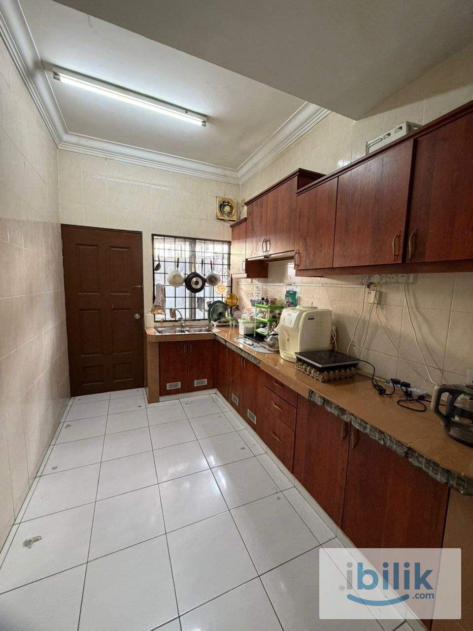 🔥MURAH-MURAH🔥🚩SECTION17 PETALING JAYA MIDDLE ROOM FOR RENT🏠 - Image 4