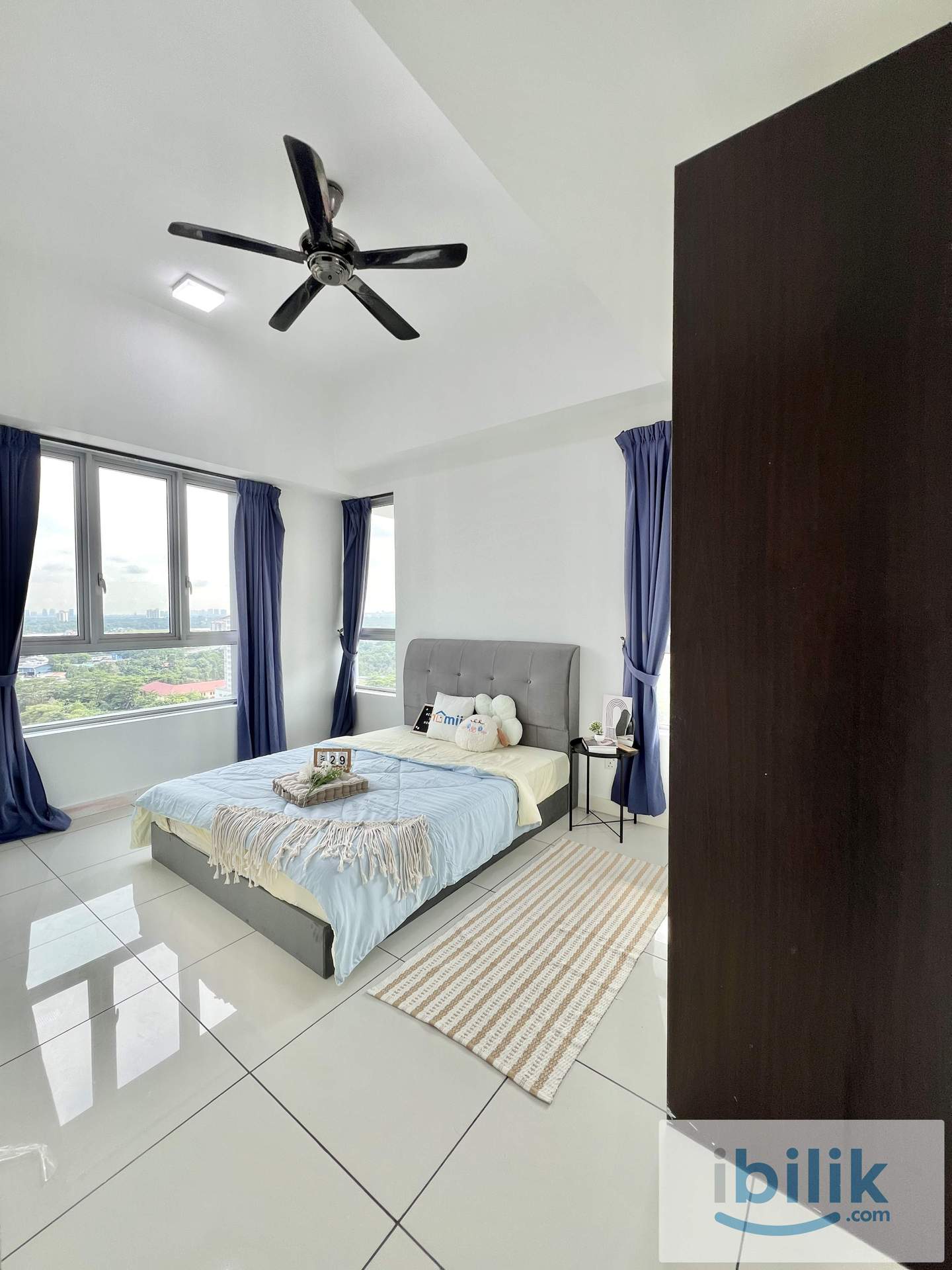 Master room for rent - Image 1